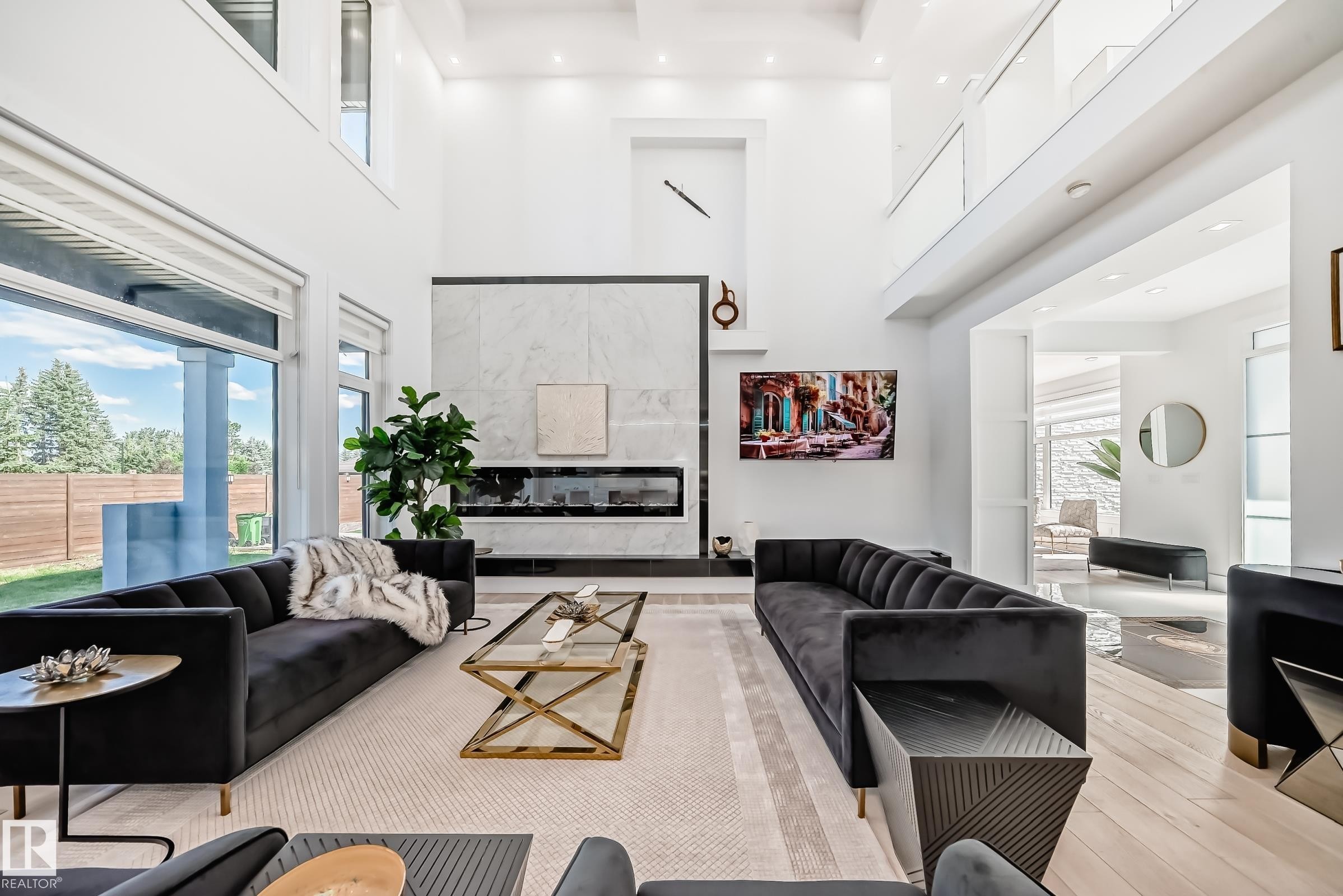 2747 Wheaton Drive, Edmonton, AB - Indoor