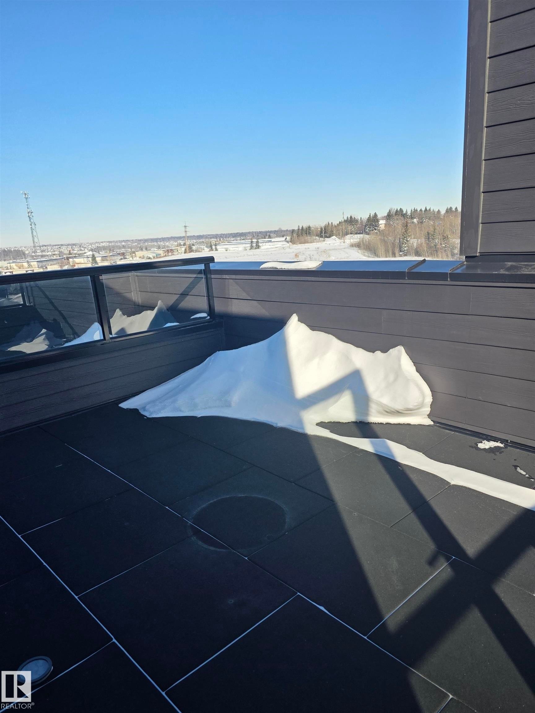 Exterior view - 77 5 Rondeau Drive, St. Albert, AB - Outdoor With View