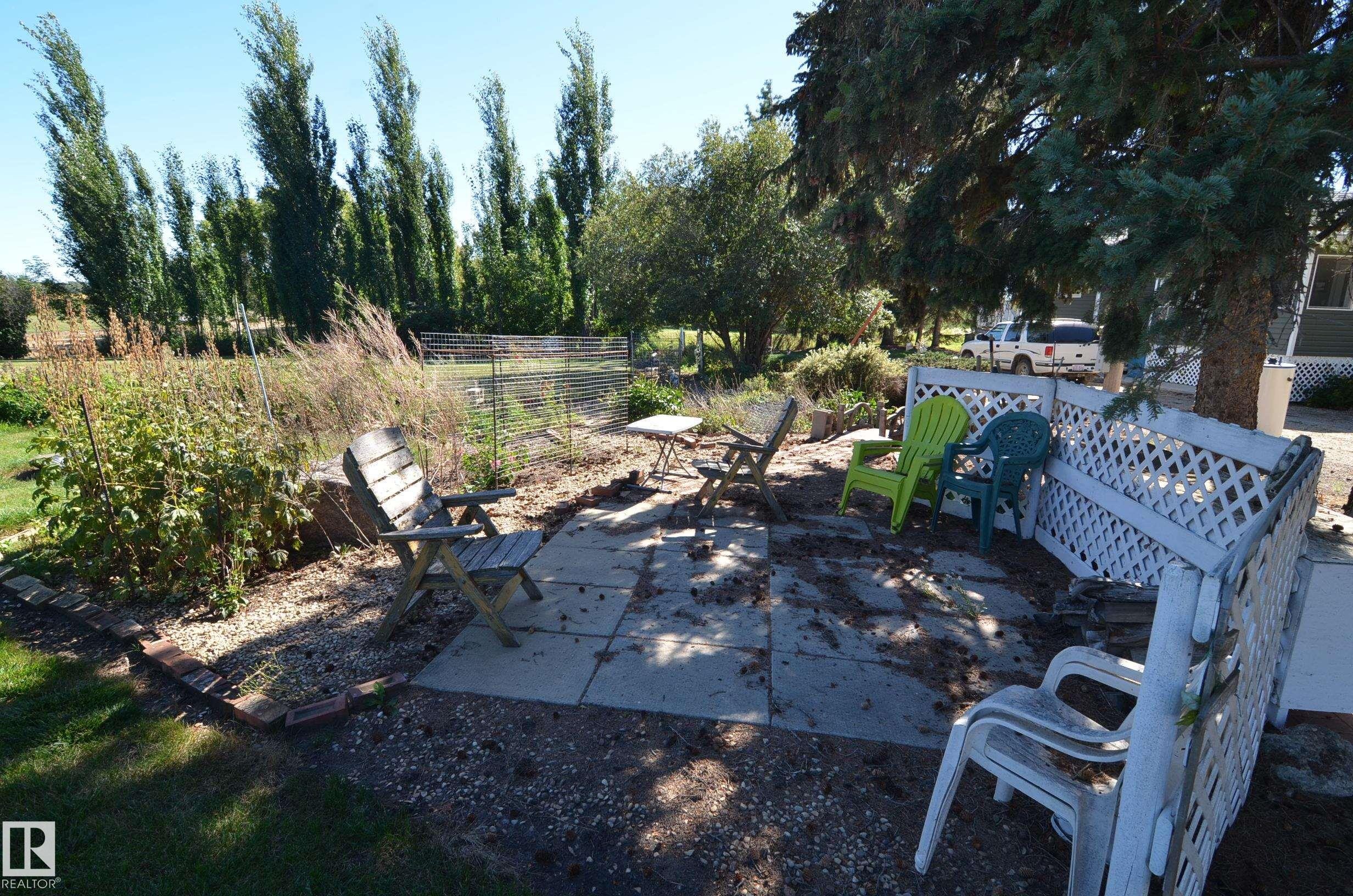 59225 Rge Rd 31, Rural Barrhead County, AB - Outdoor