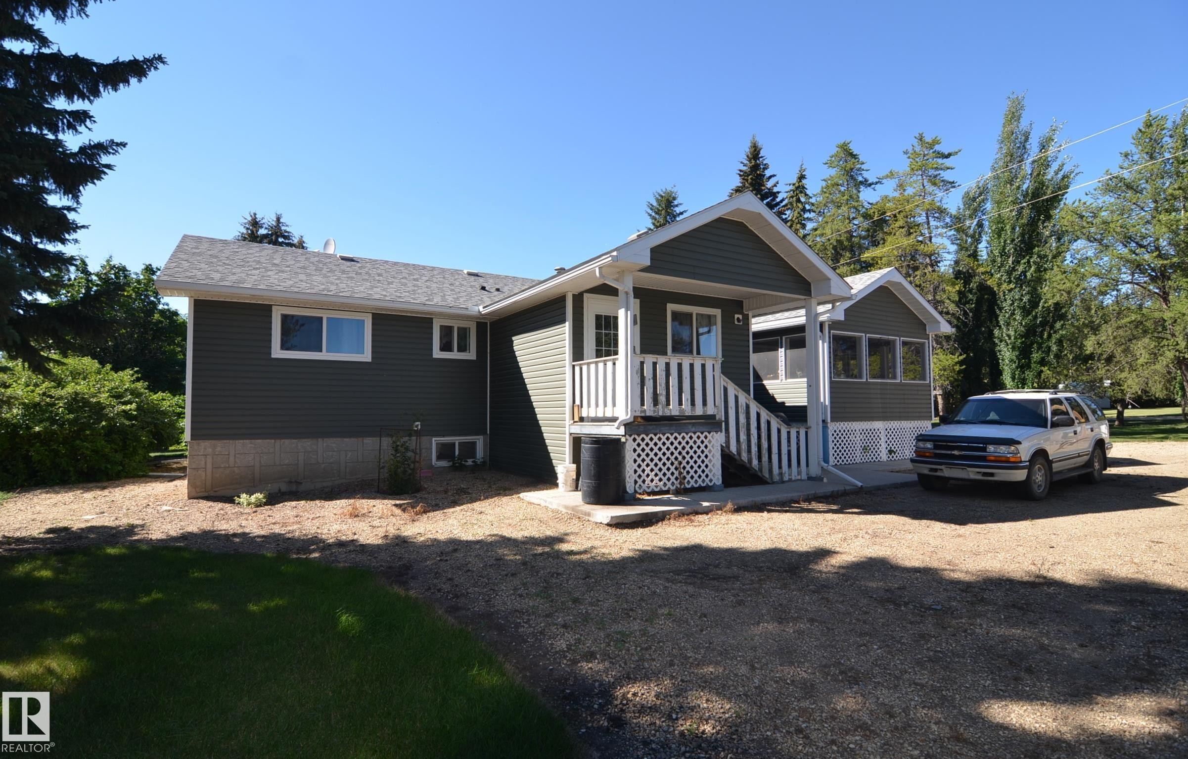 59225 Rge Rd 31, Rural Barrhead County, AB - Outdoor