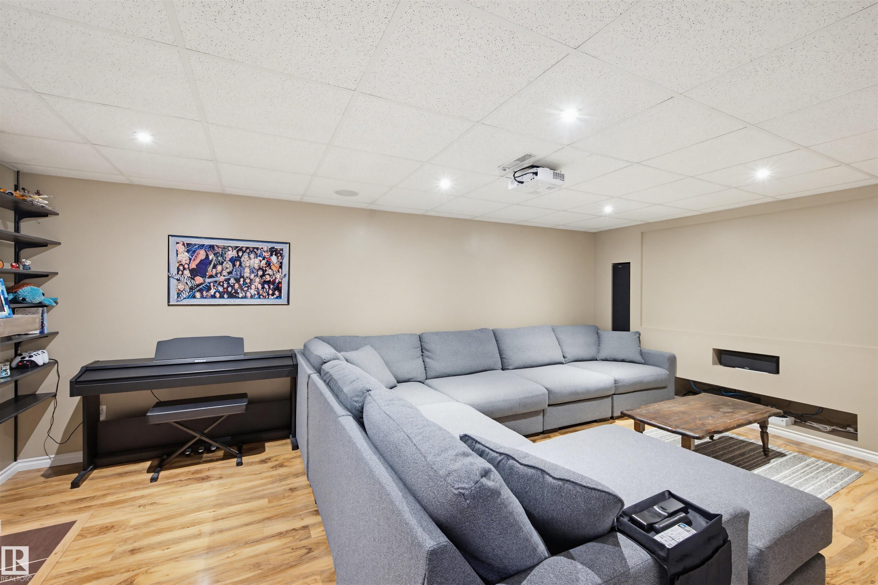 3426 120 Avenue, Edmonton, AB - Indoor Photo Showing Basement