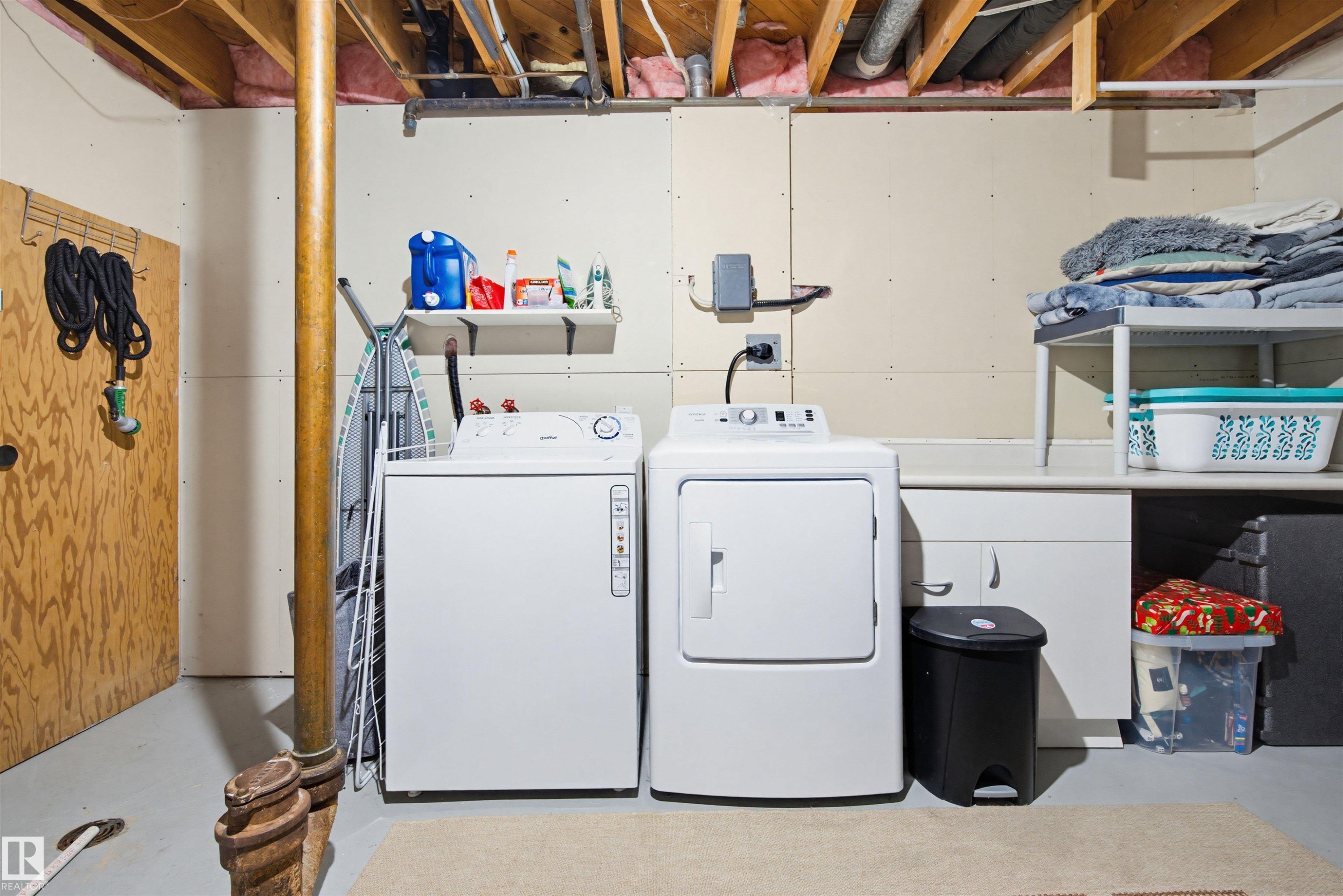 3426 120 Avenue, Edmonton, AB - Indoor Photo Showing Laundry Room