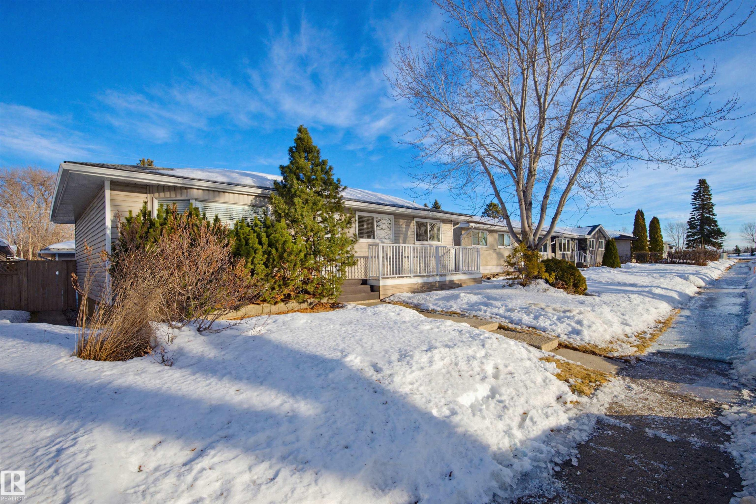 3426 120 Avenue, Edmonton, AB - Outdoor