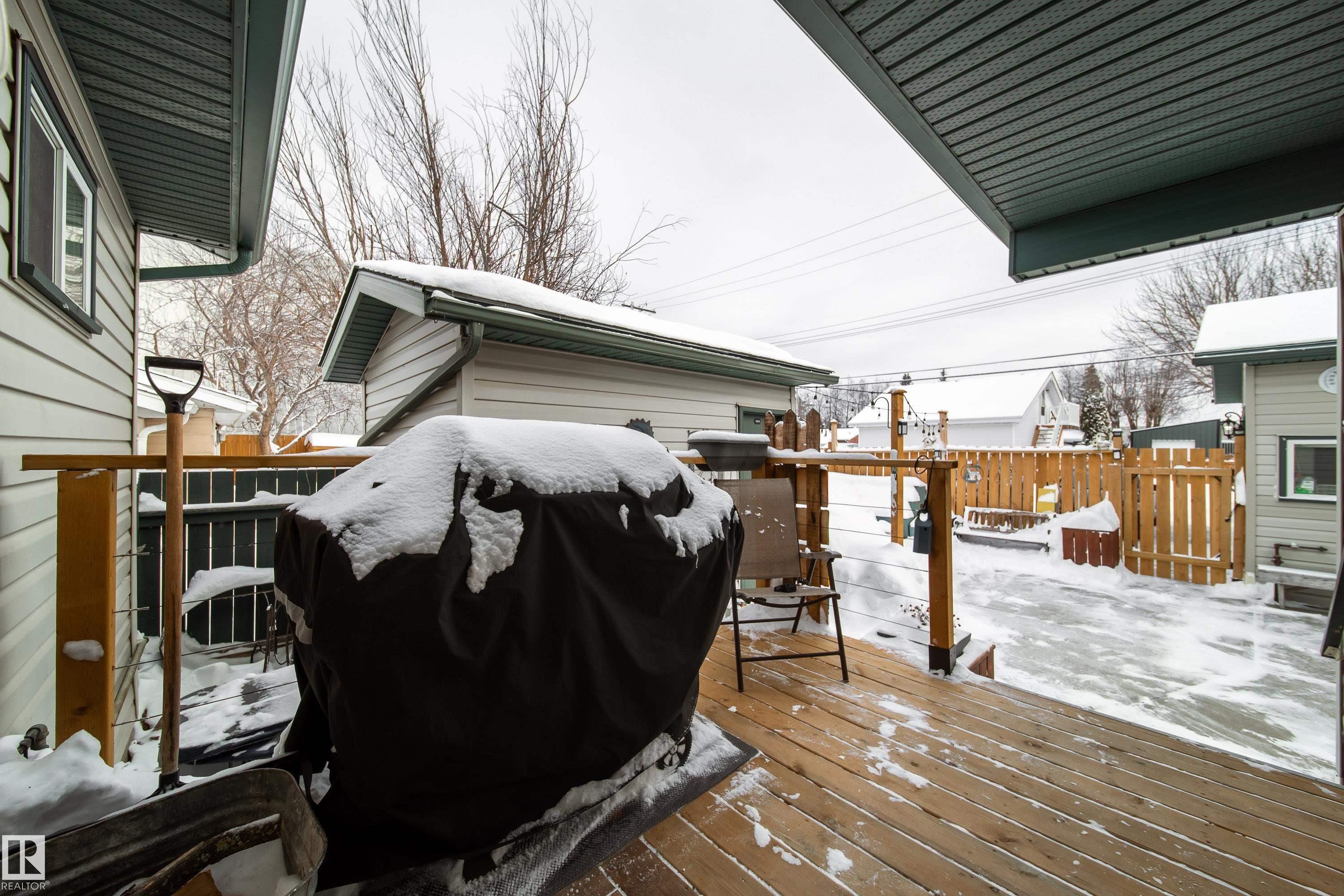 5319 51 Avenue, Rural Lac Ste. Anne County, AB - Outdoor With Deck Patio Veranda With Exterior