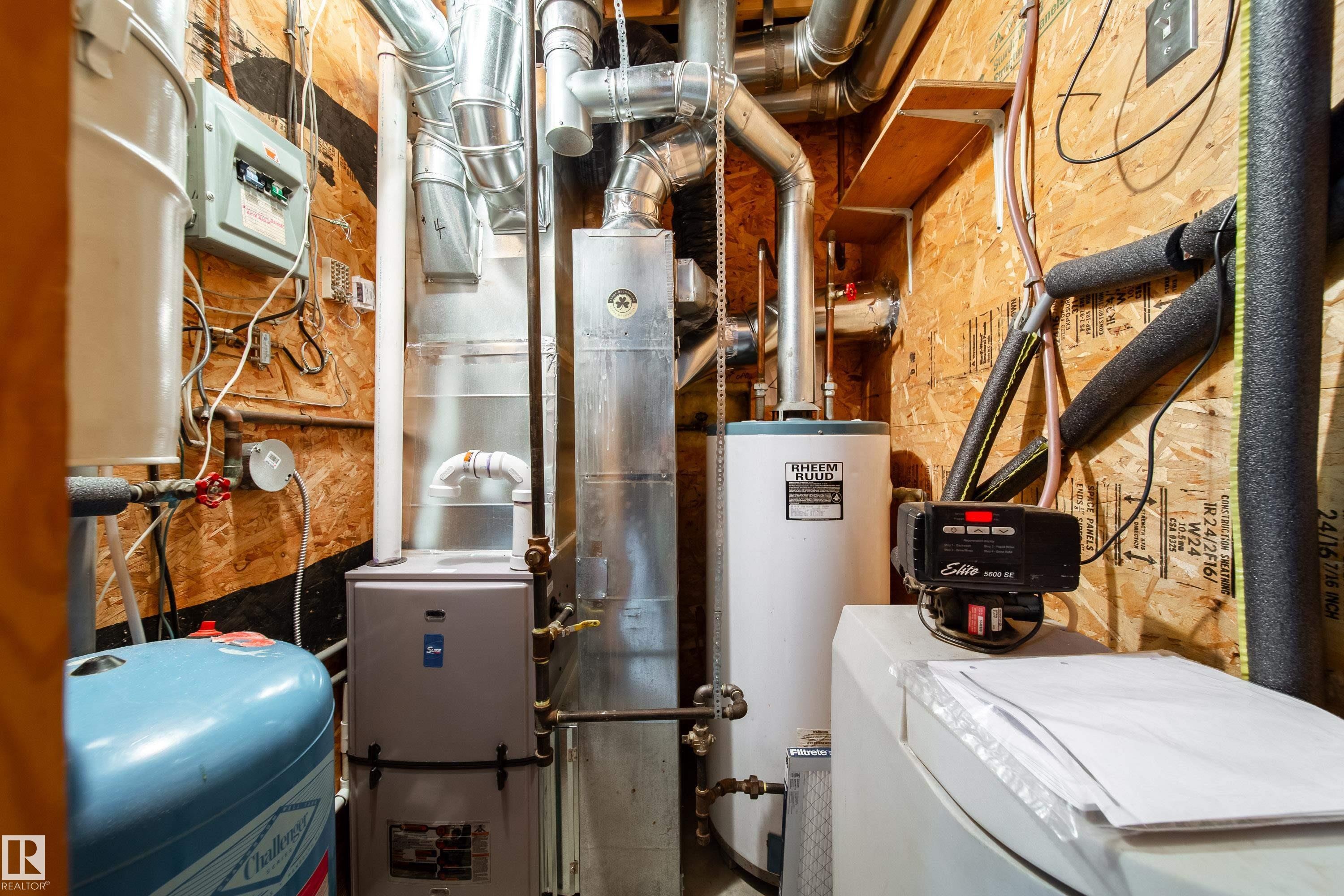 5319 51 Avenue, Rural Lac Ste. Anne County, AB - Indoor Photo Showing Basement