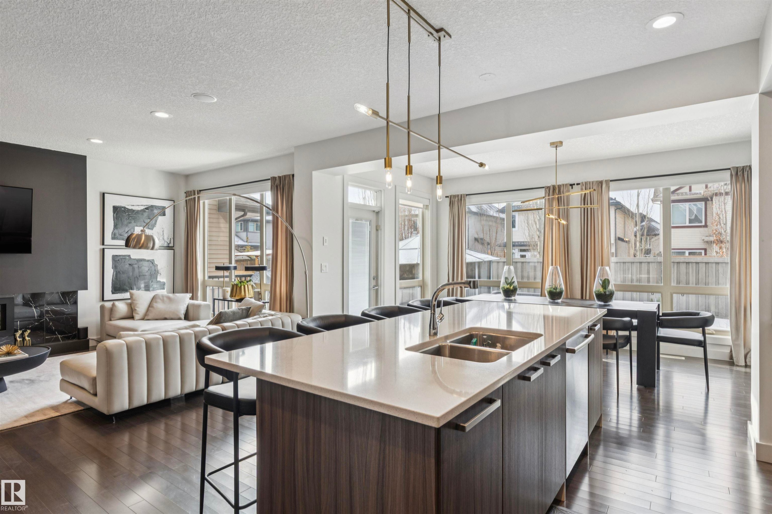 3112 Allan Landing Landing, Edmonton, AB - Indoor