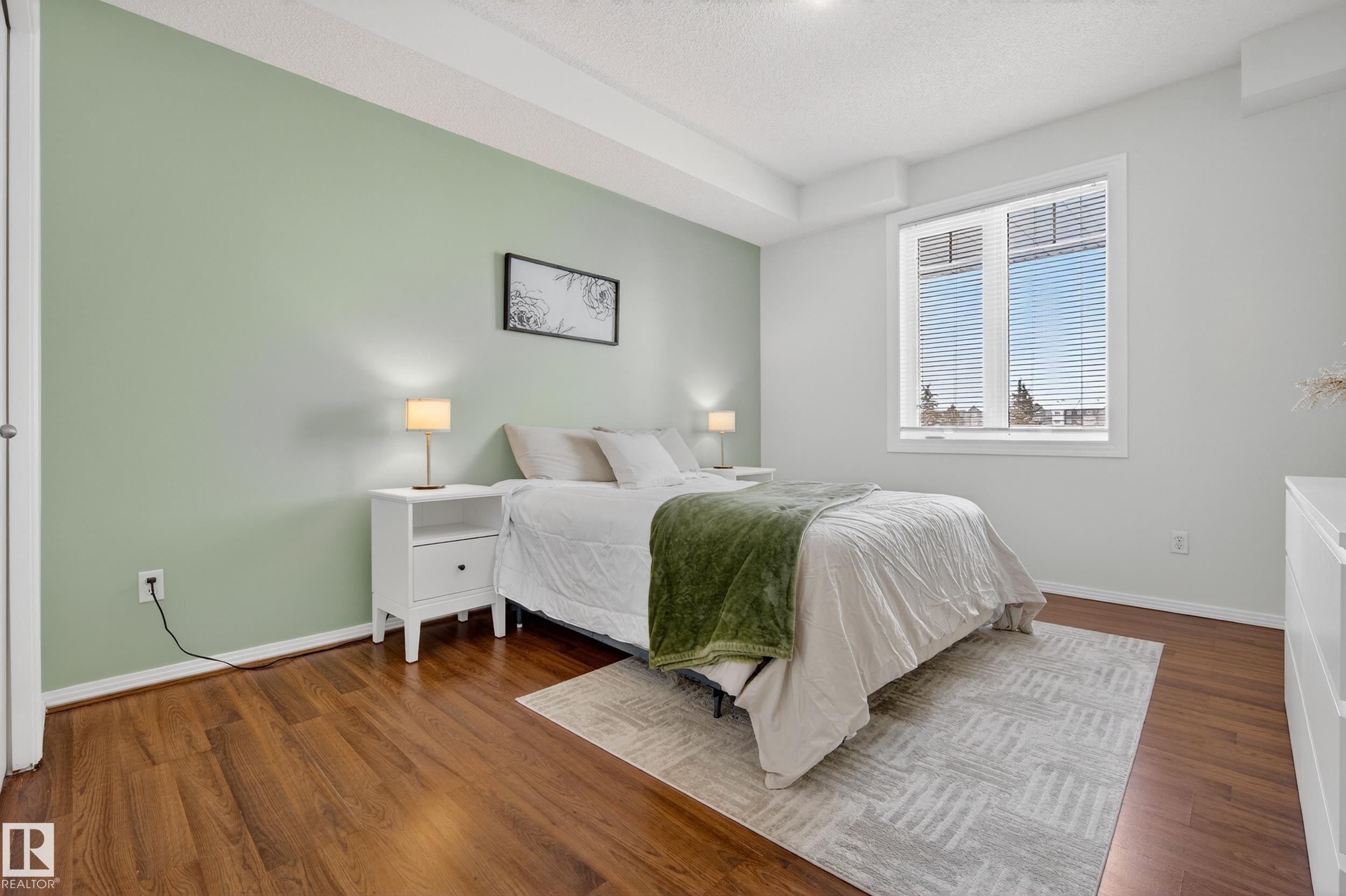 415 12111 51 Avenue, Edmonton, AB - Indoor Photo Showing Bedroom