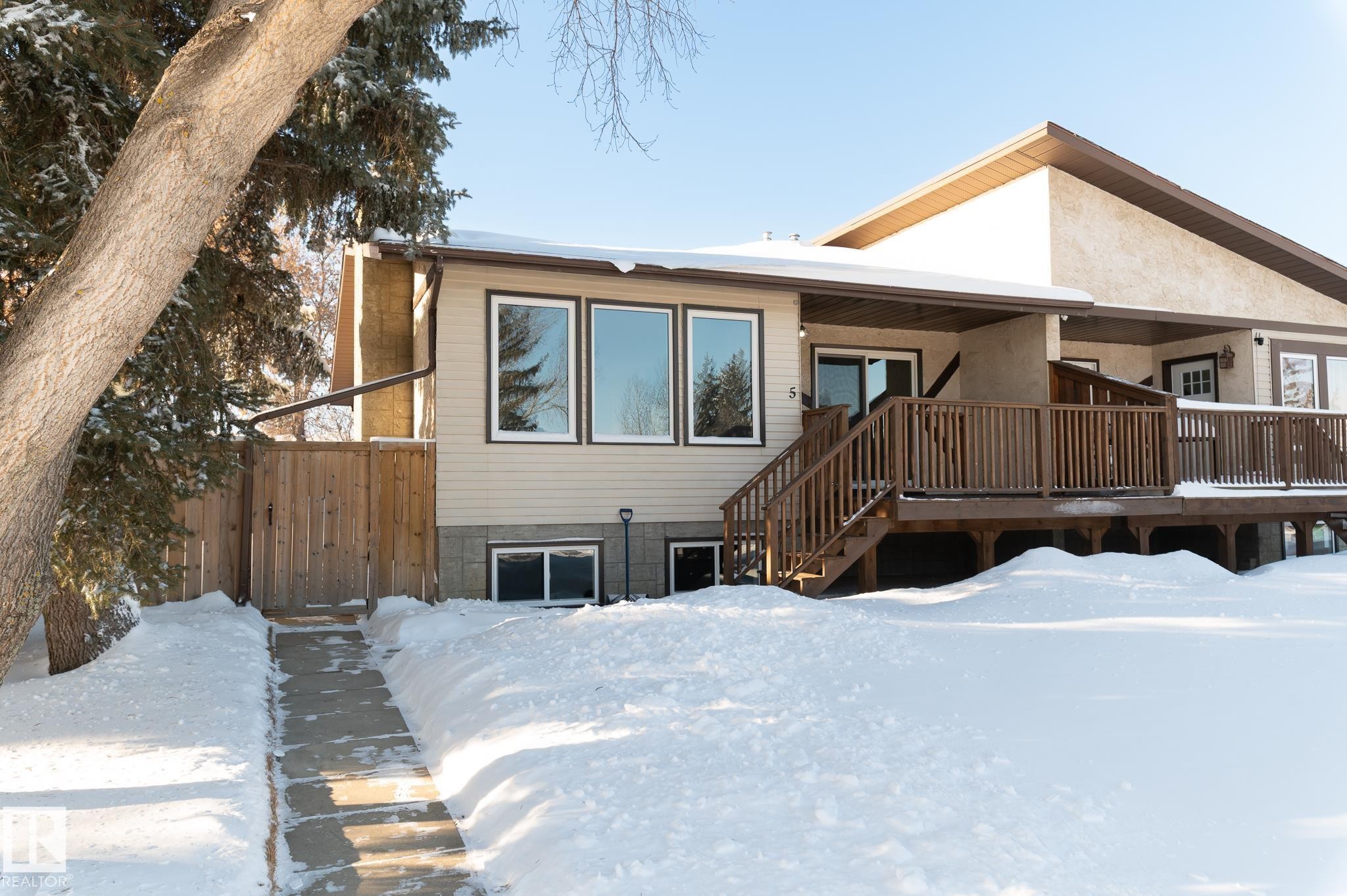 5 Brown Street, Stony Plain, AB