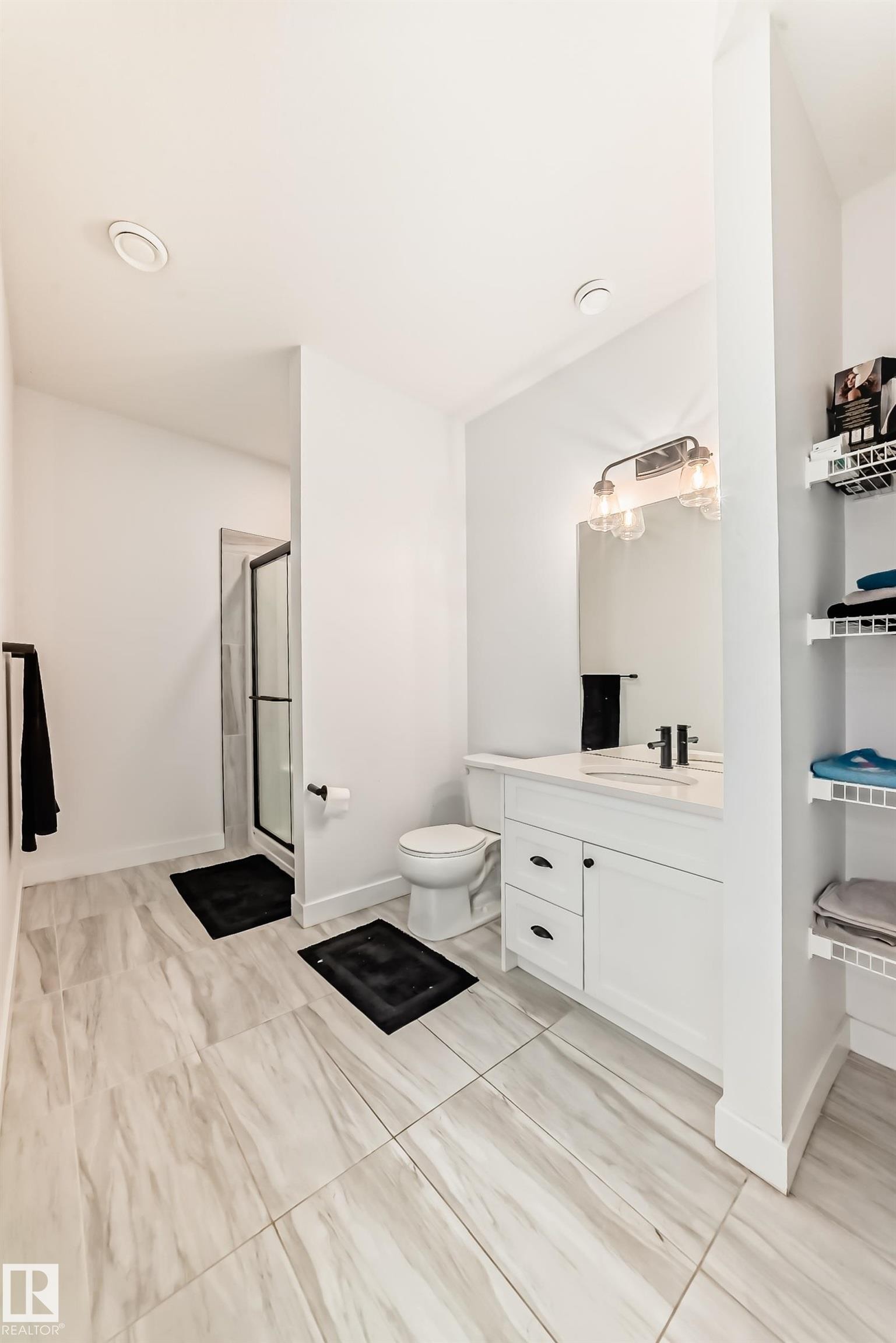 71 Jamison Crescent, St. Albert, AB - Indoor Photo Showing Bathroom