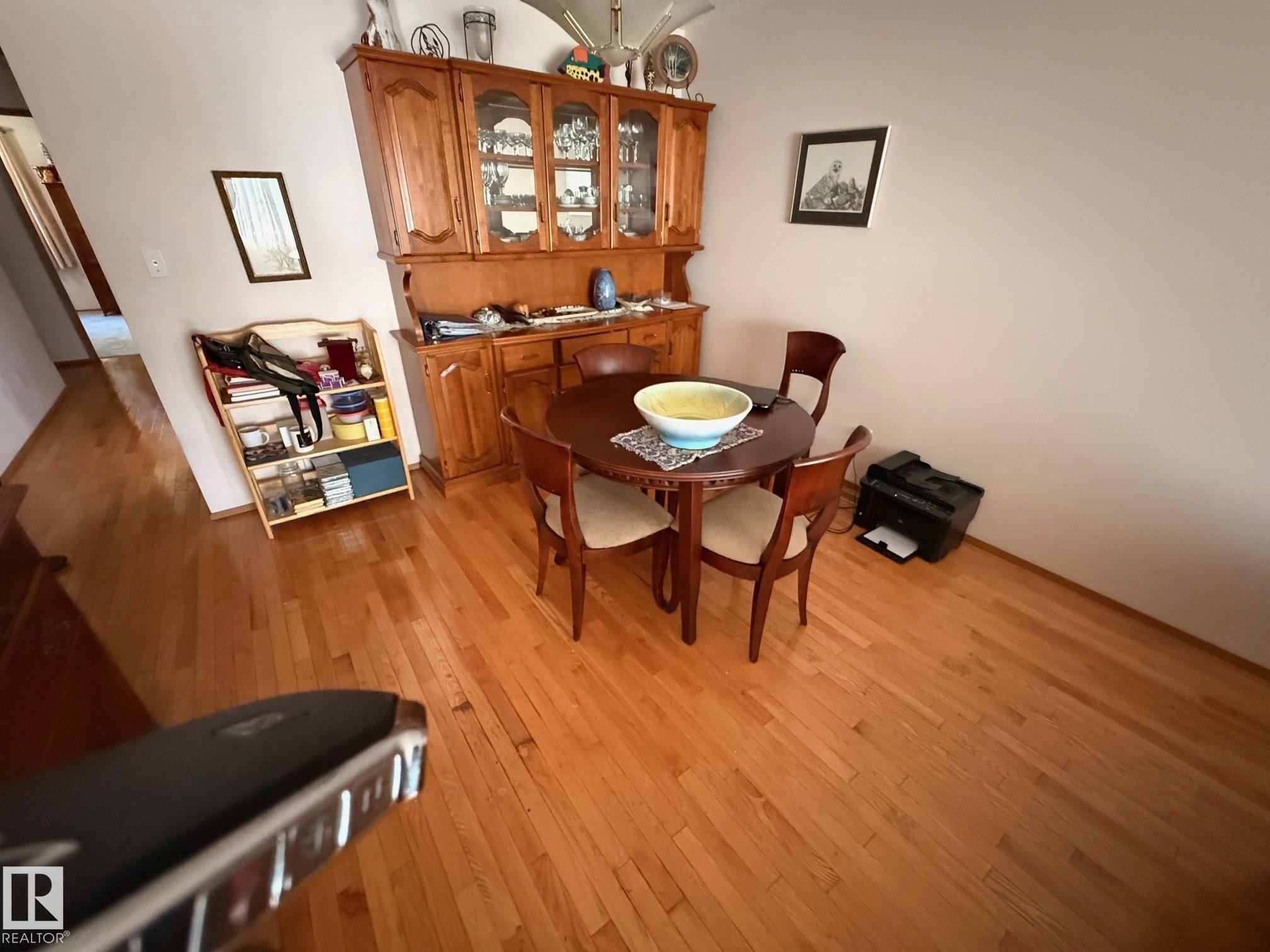 5935 189 Street, Edmonton, AB - Indoor Photo Showing Laundry Room