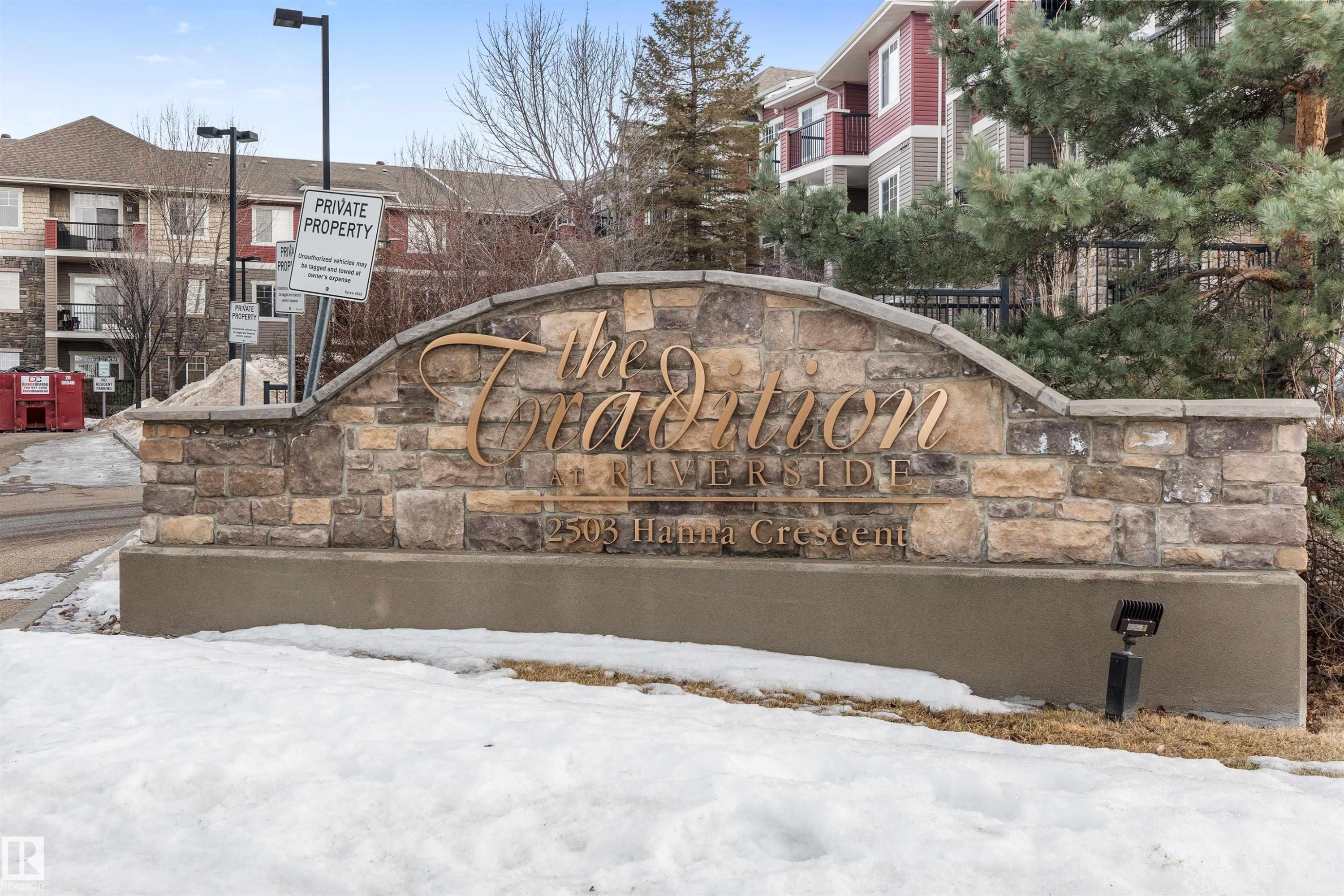 Edmonton, AB - Outdoor