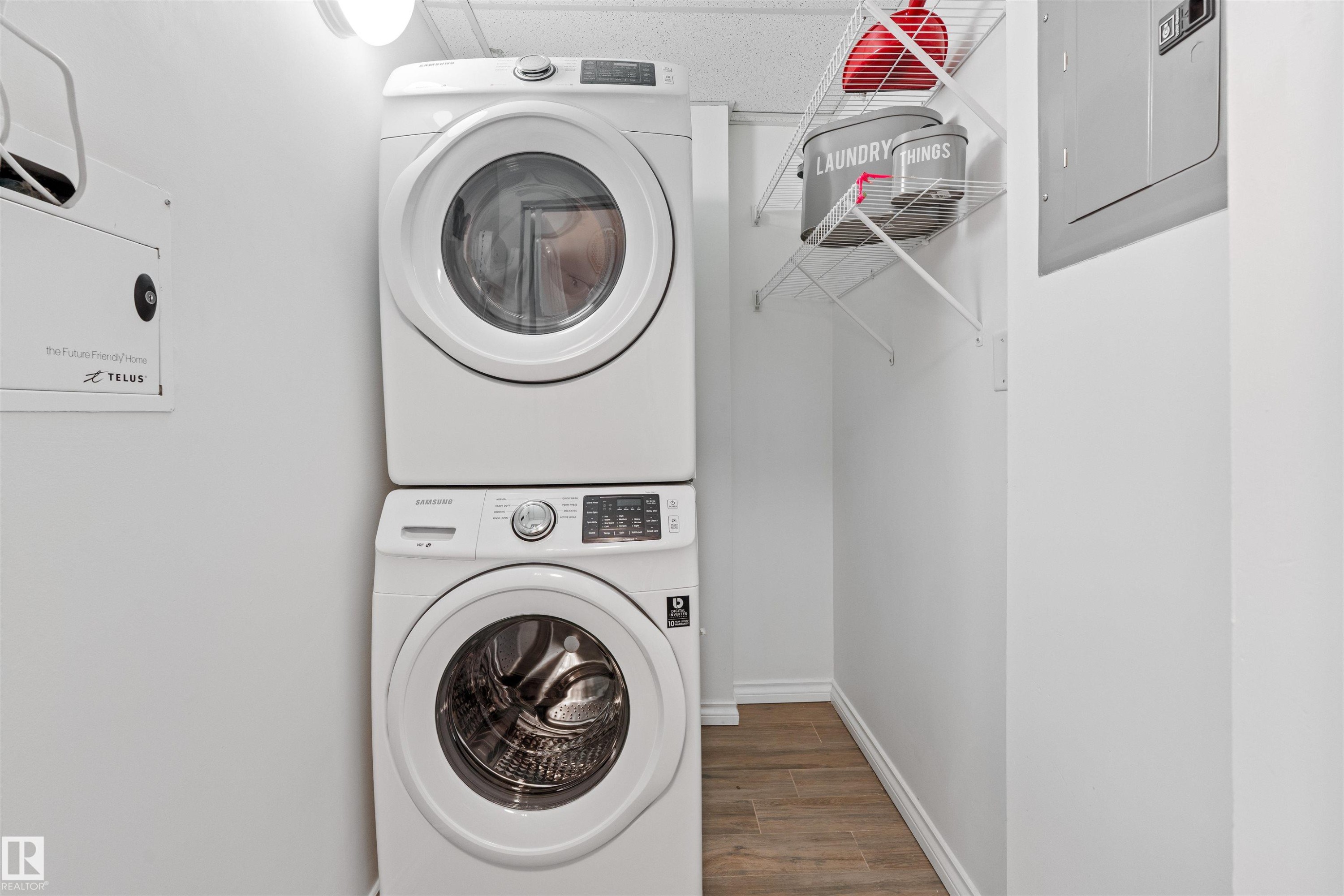 Edmonton, AB - Indoor Photo Showing Laundry Room