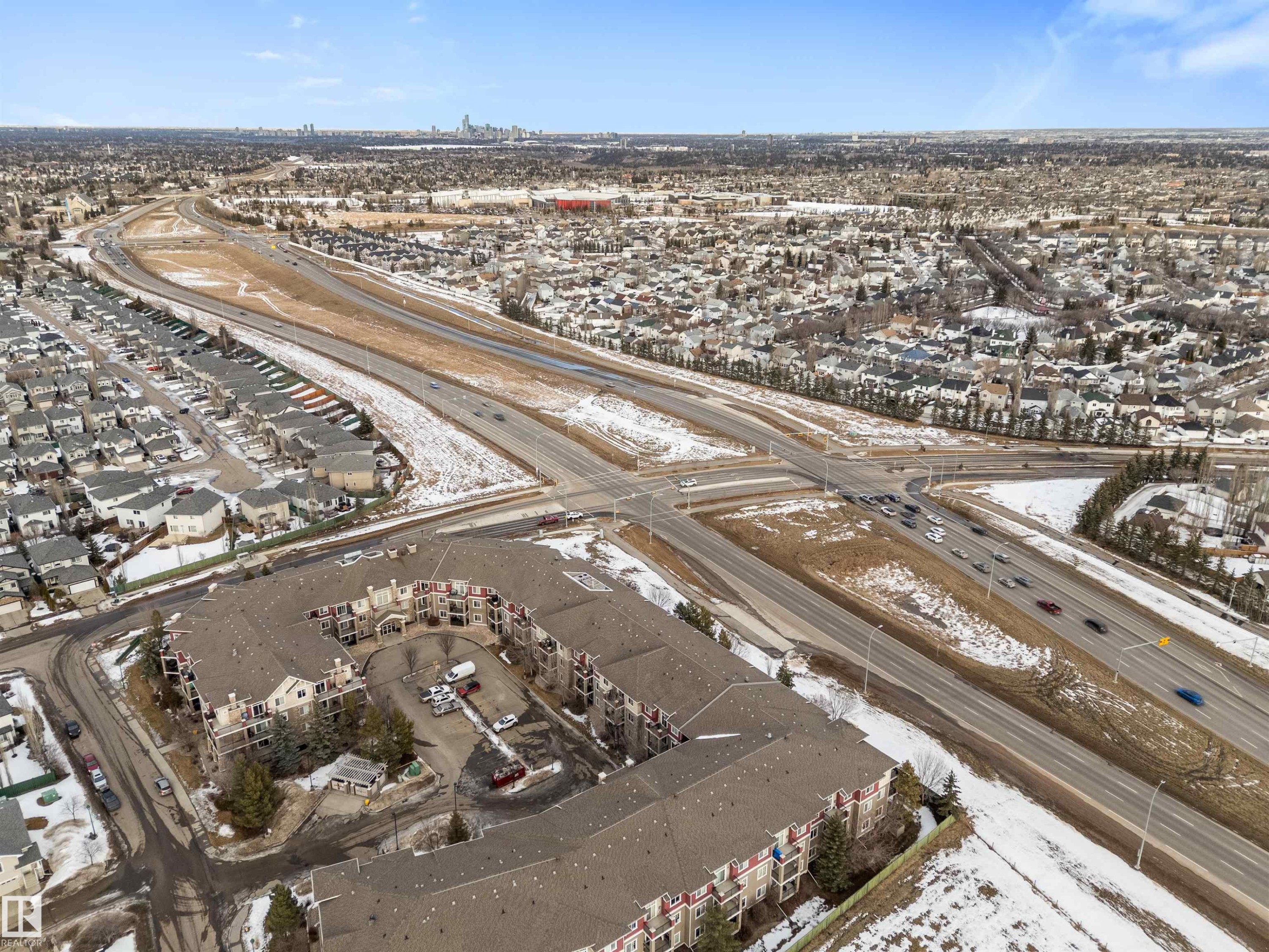 Edmonton, AB - Outdoor With View