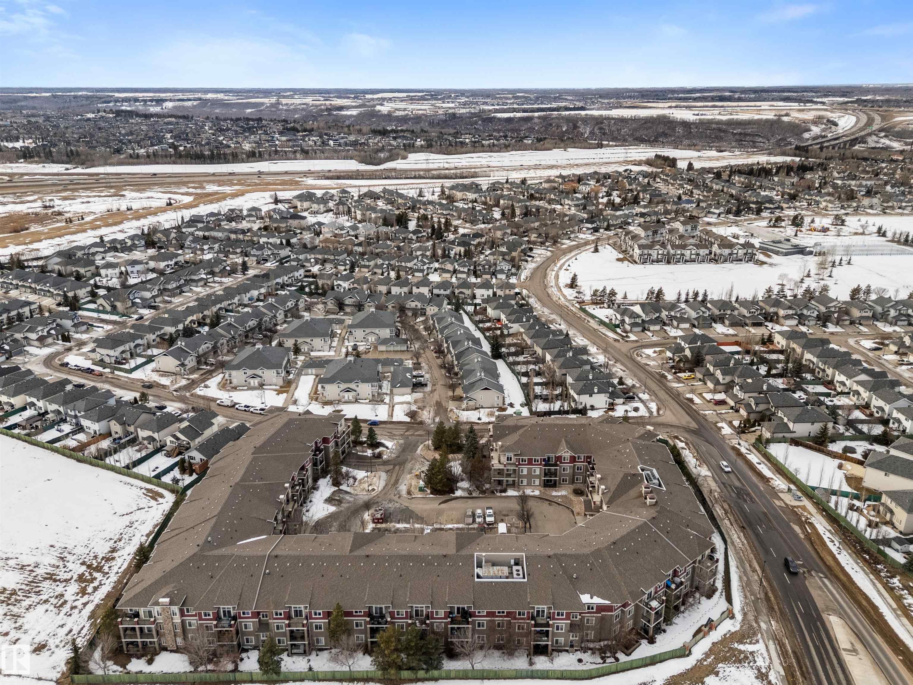 Edmonton, AB - Outdoor With View