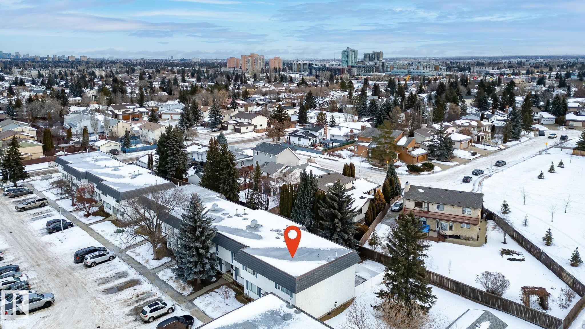 11349 22 Avenue, Edmonton, AB - Outdoor With View