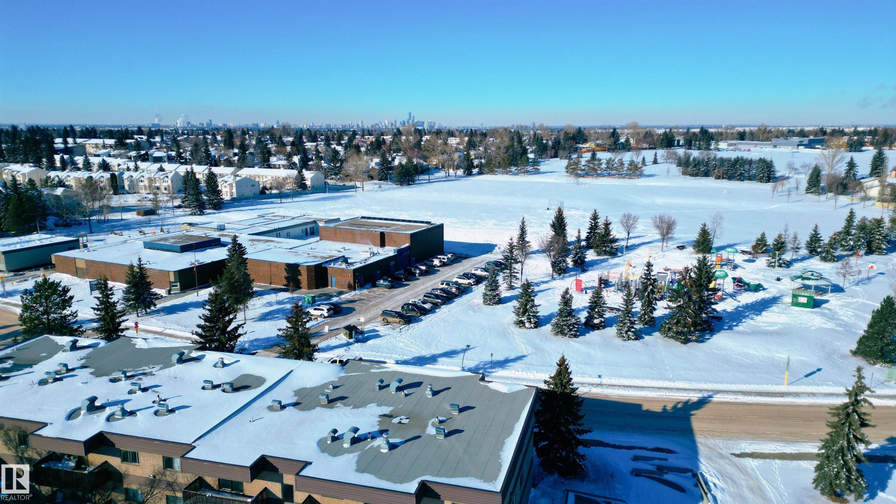 5359 Hill View Crescent, Edmonton, AB - Outdoor With View