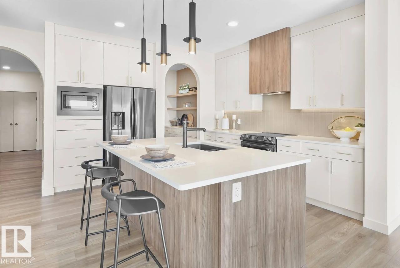 491 Canter Wynd, Sherwood Park, AB - Indoor Photo Showing Kitchen With Upgraded Kitchen