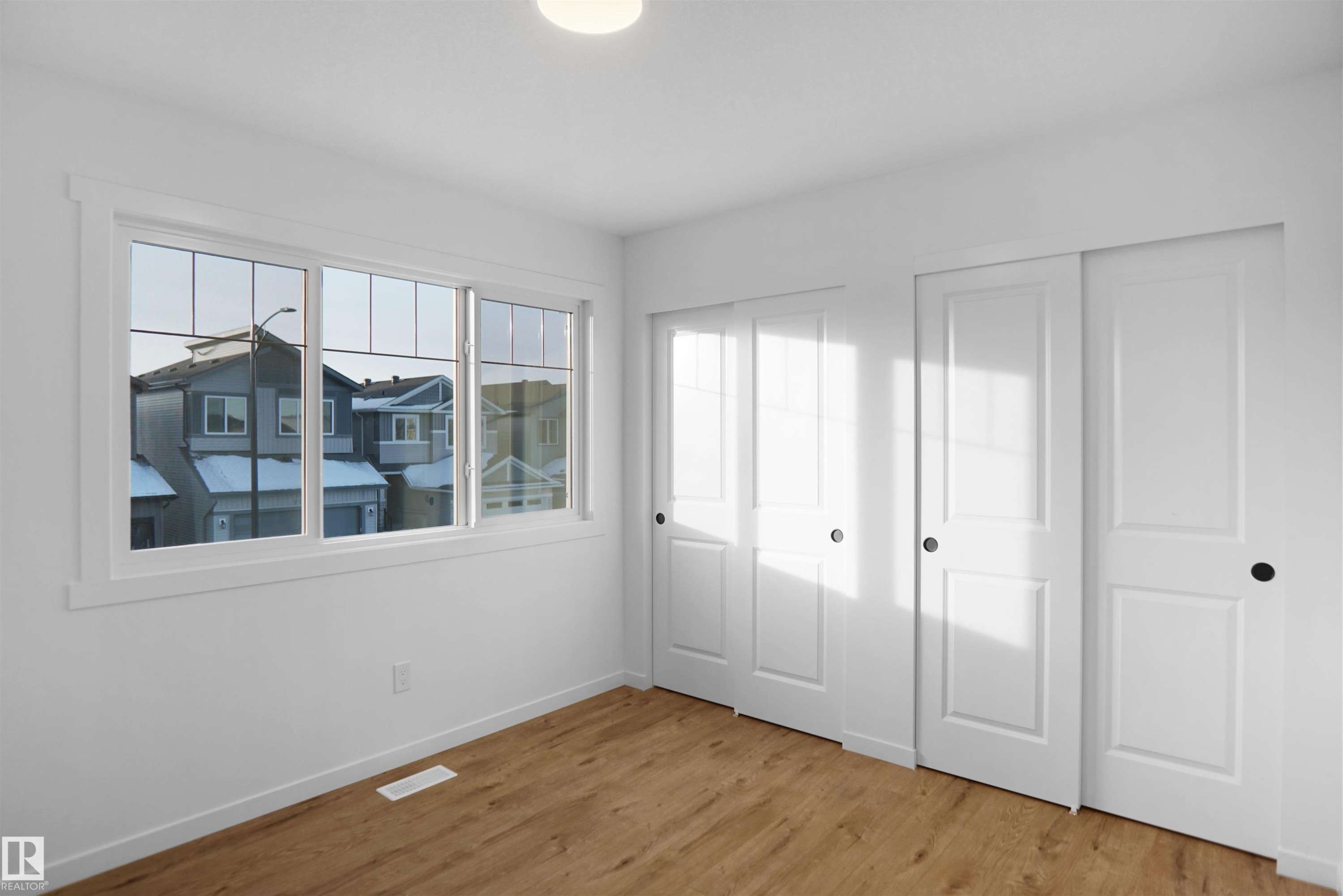 2103 210 Street, Edmonton, AB - Indoor Photo Showing Other Room