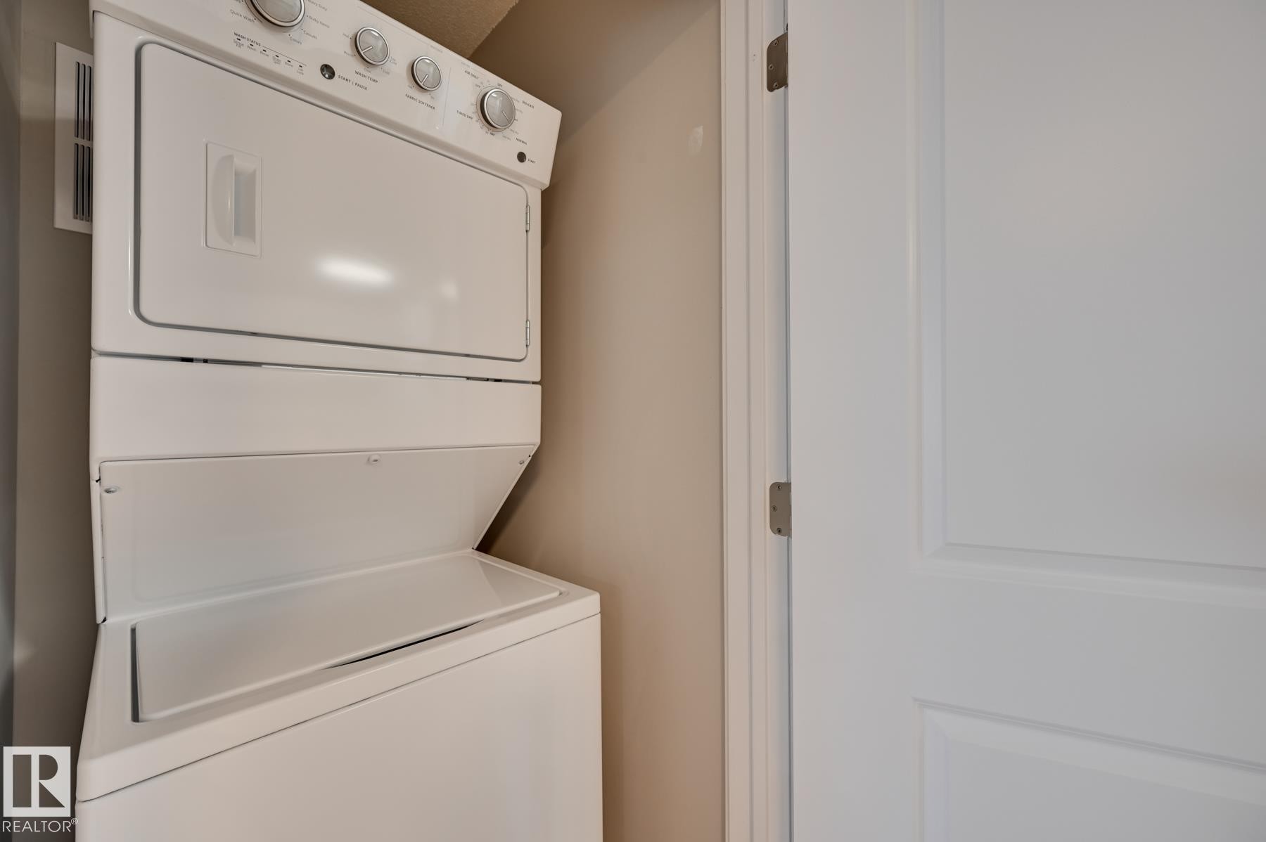 14903 77 Street, Edmonton, AB - Indoor Photo Showing Laundry Room