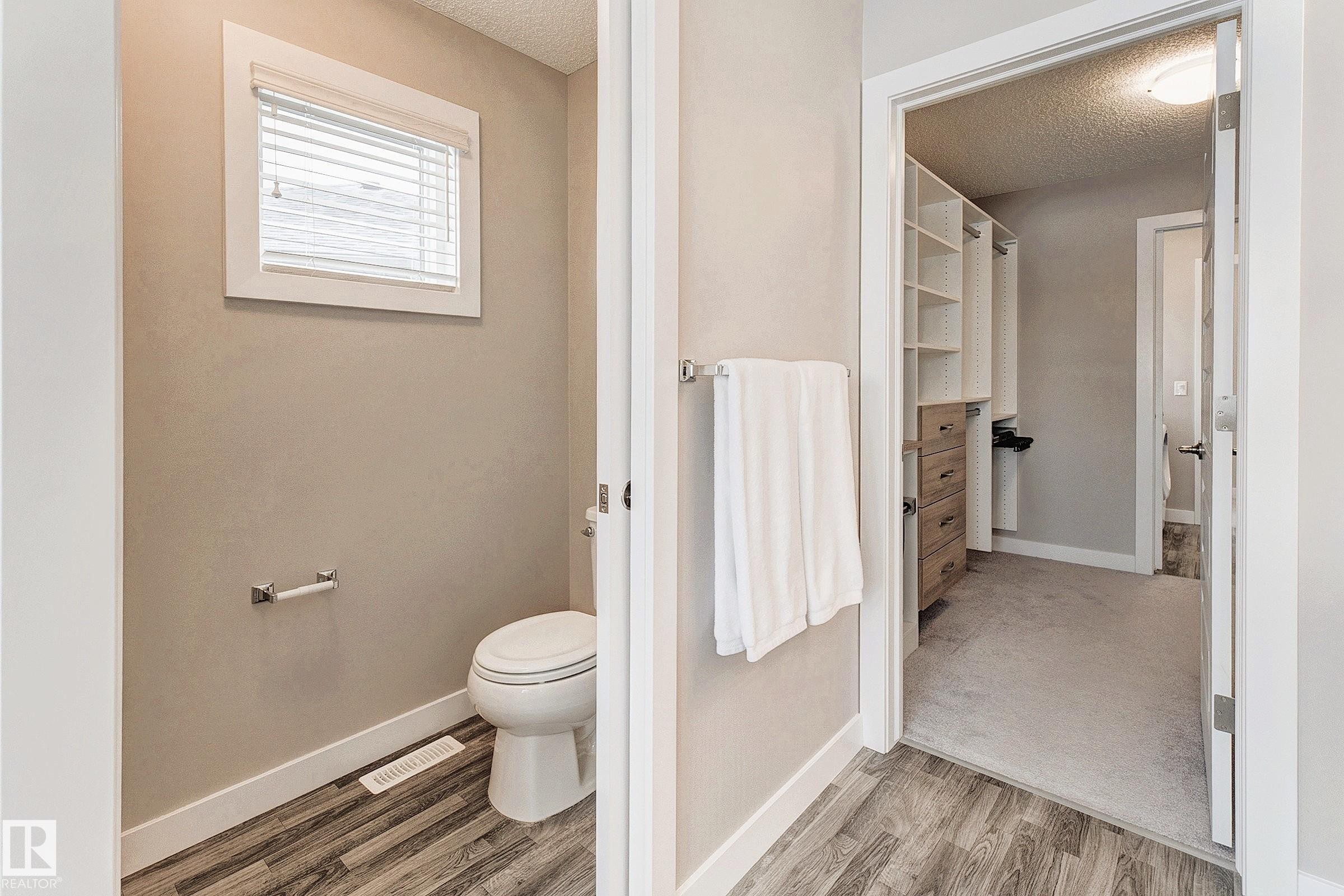 5441 Allbright Square, Edmonton, AB - Indoor Photo Showing Bathroom