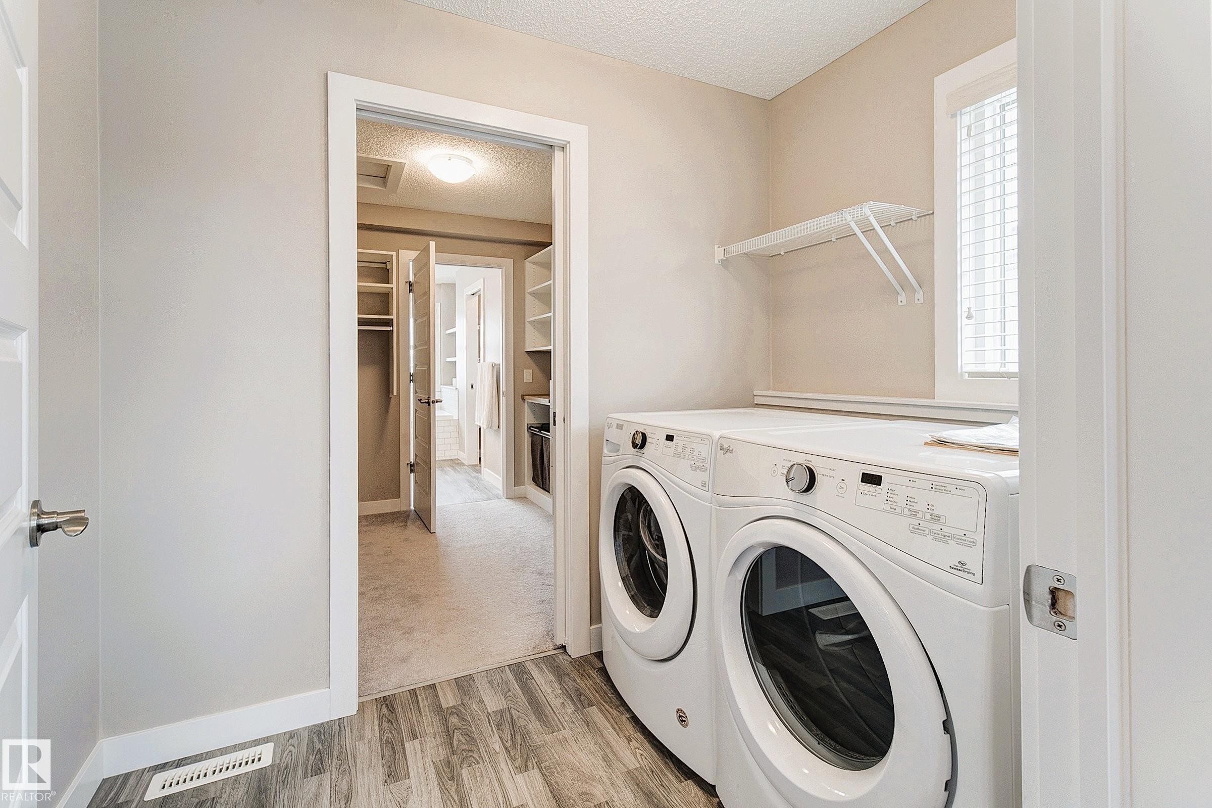 5441 Allbright Square, Edmonton, AB - Indoor Photo Showing Laundry Room