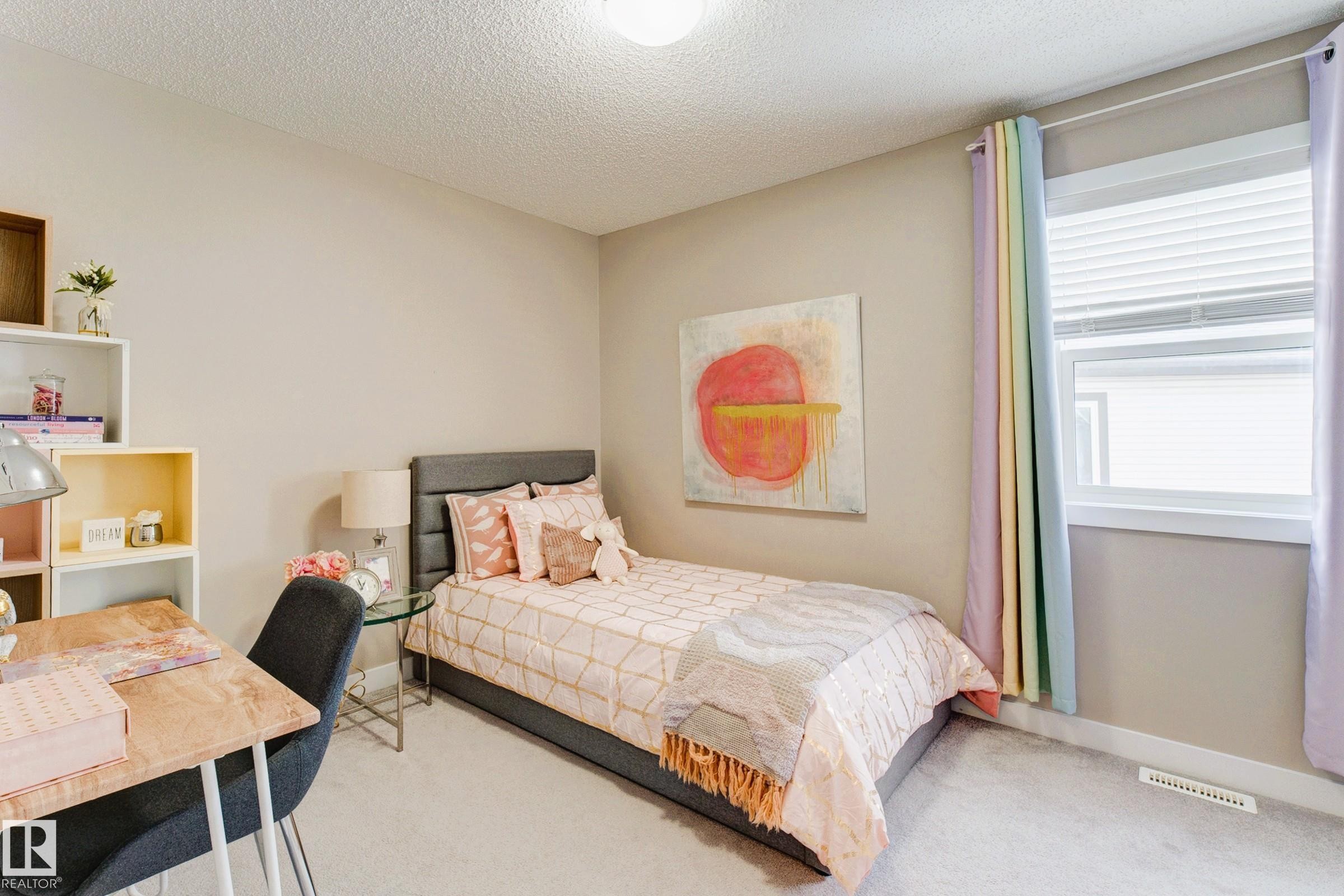 5441 Allbright Square, Edmonton, AB - Indoor Photo Showing Bedroom