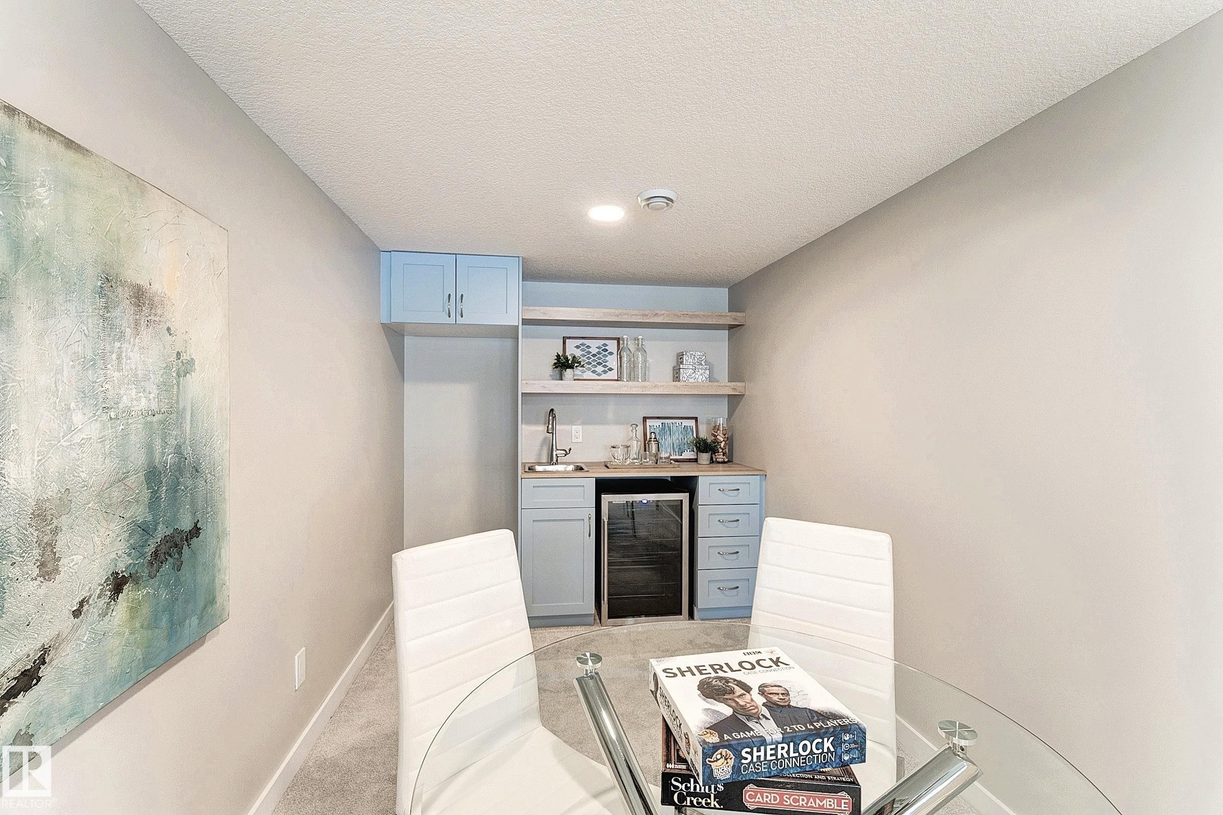 5441 Allbright Square, Edmonton, AB - Indoor