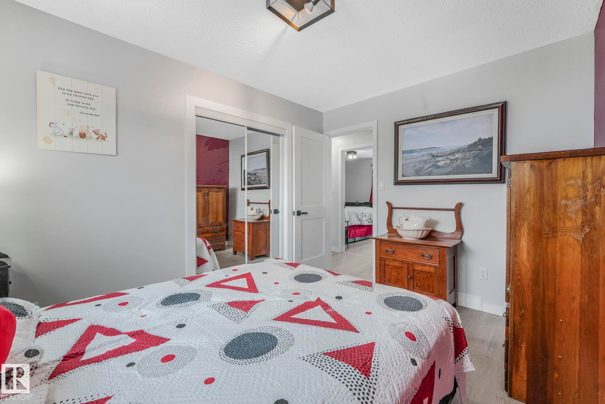 5204 47 Street, Redwater, AB - Indoor Photo Showing Bedroom