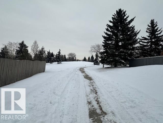 633 Willow Court, Edmonton, AB - Outdoor