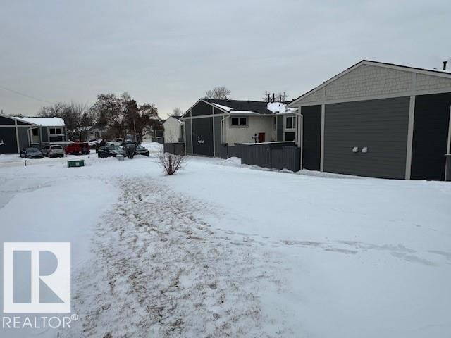 633 Willow Court, Edmonton, AB - Outdoor