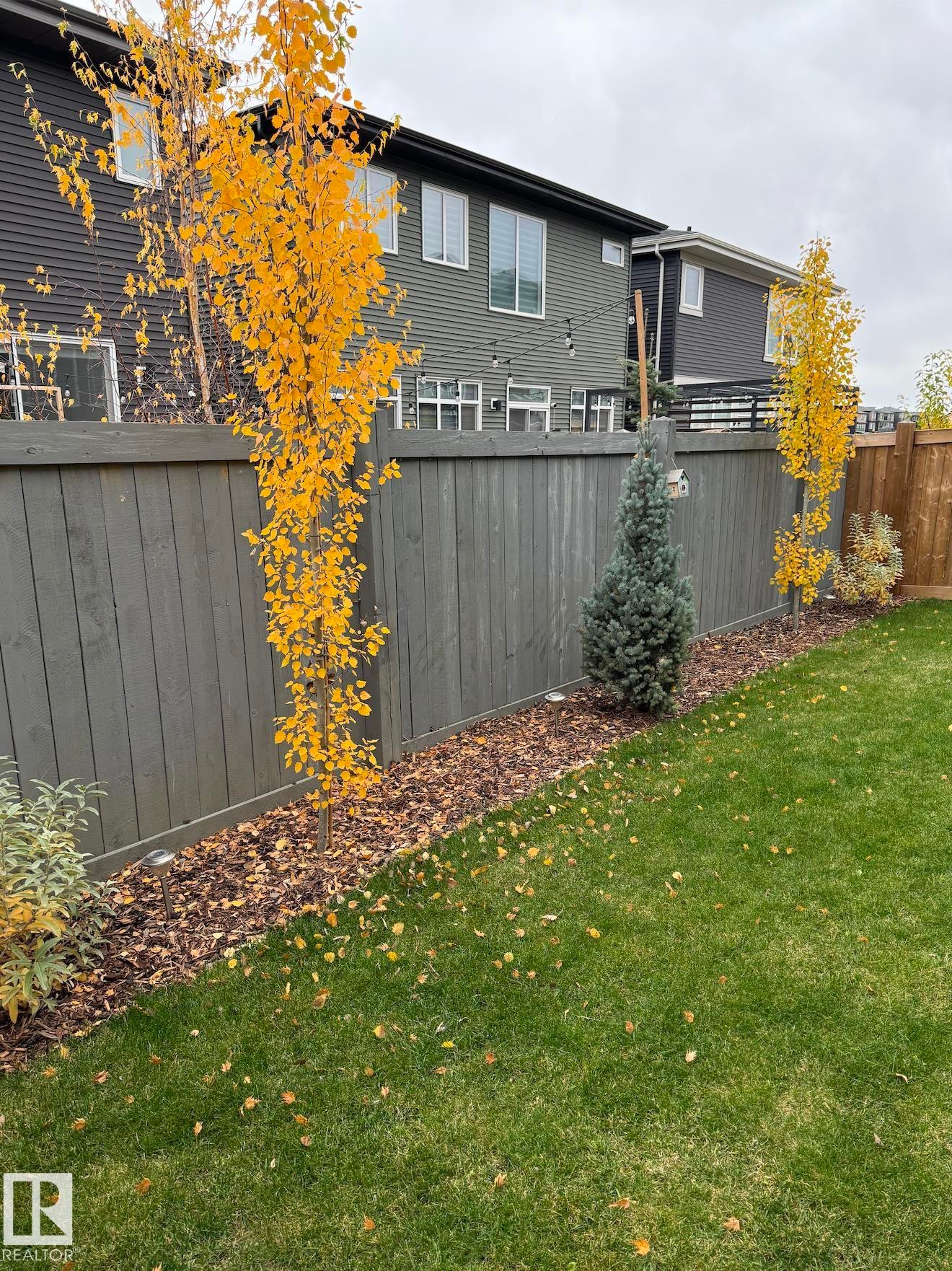 6464 King Wynd, Edmonton, AB - Outdoor