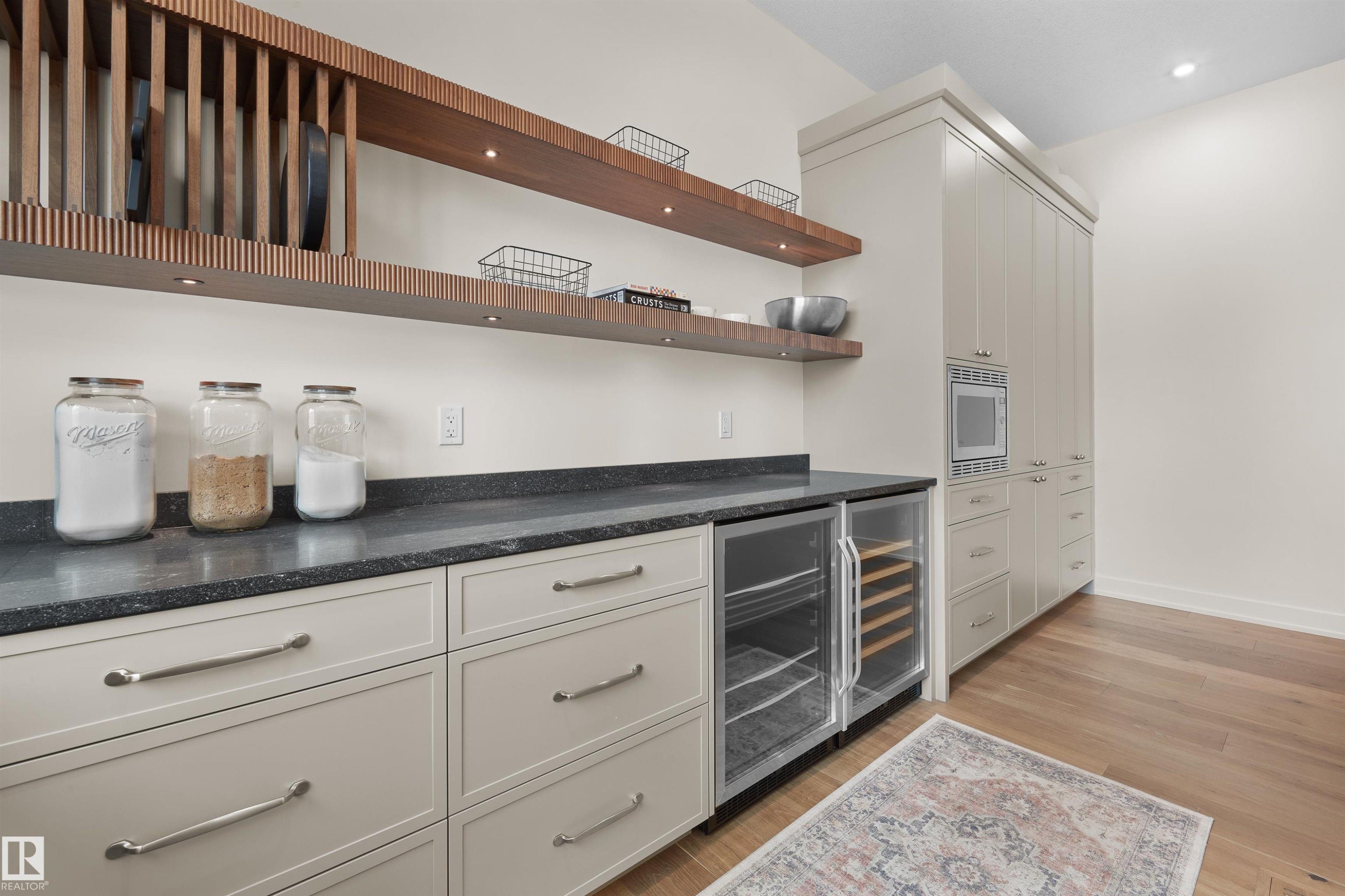 4183 Cameron Heights Point(E), Edmonton, AB - Indoor