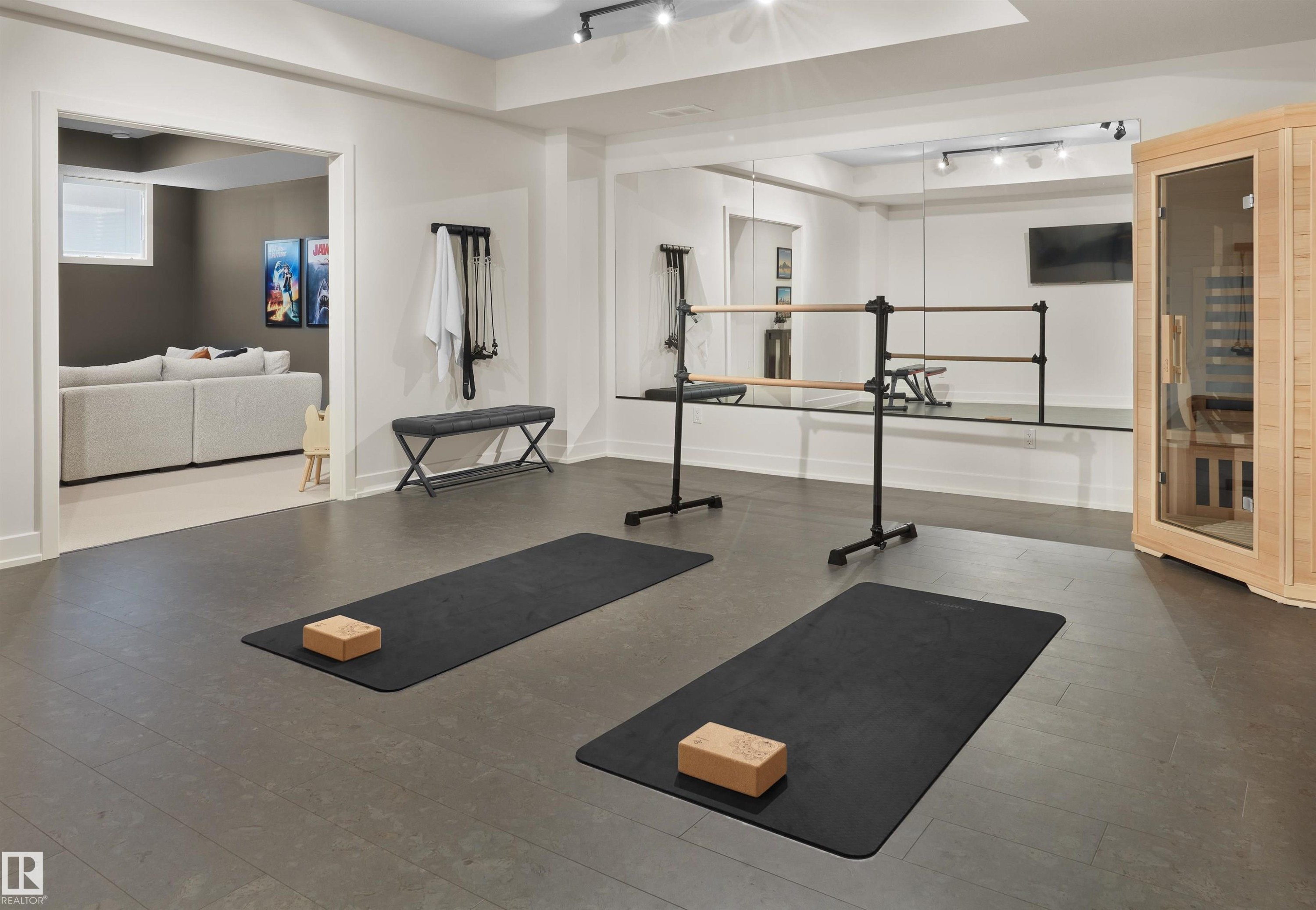 4183 Cameron Heights Point(E), Edmonton, AB - Indoor