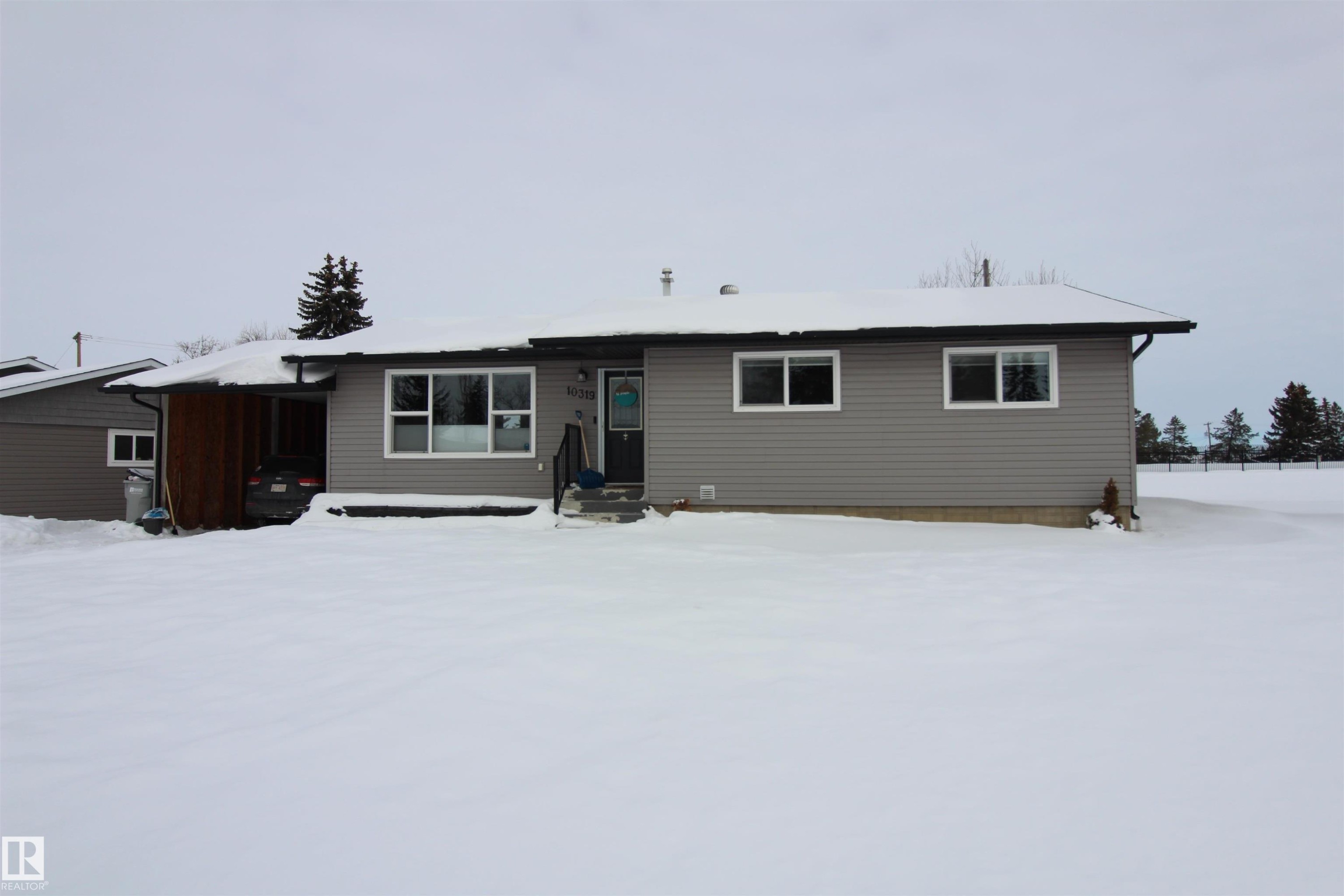 View of front of house - 10319 106 Ave, Westlock, AB - Outdoor