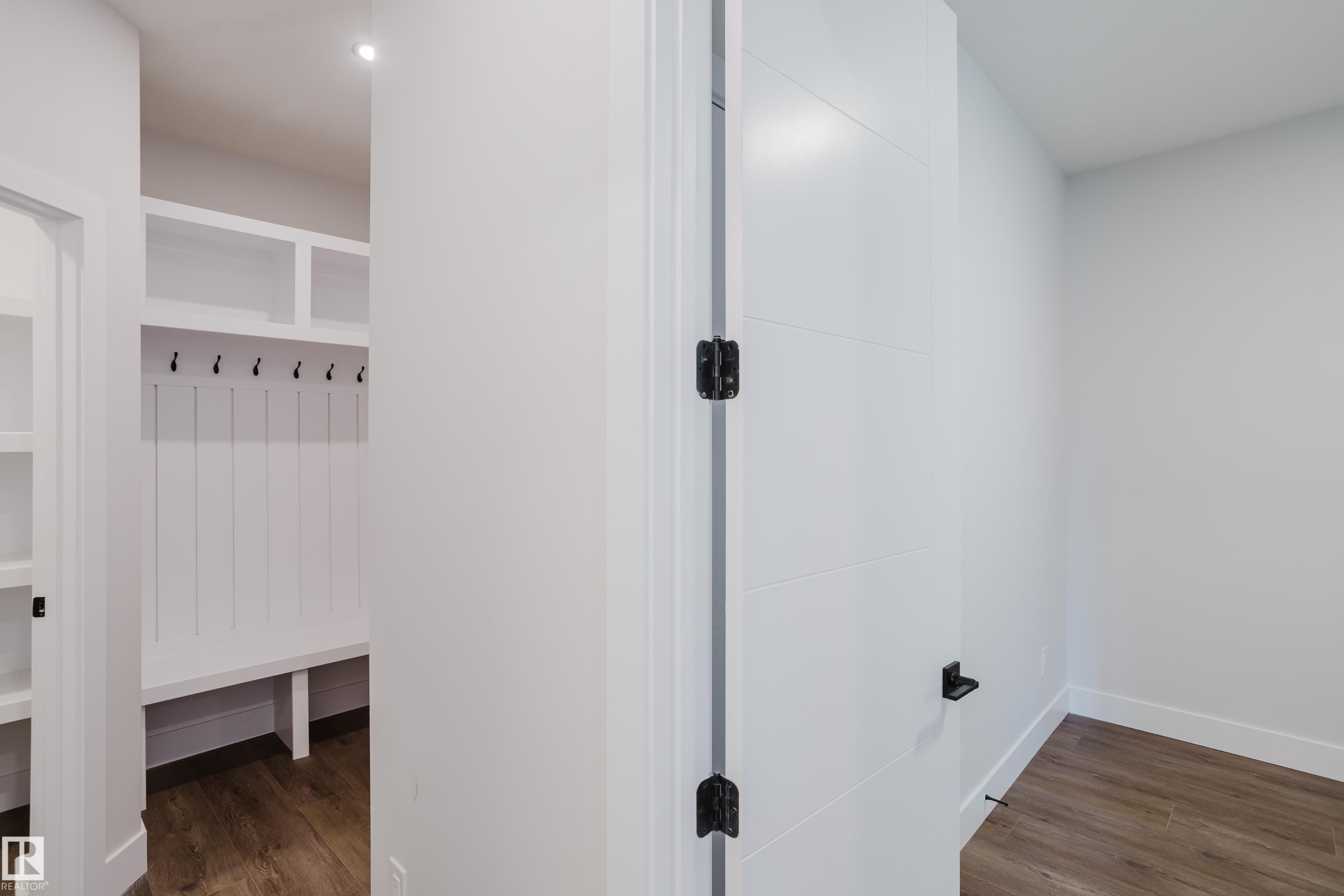 329 Balsam Link, Leduc, AB - Indoor