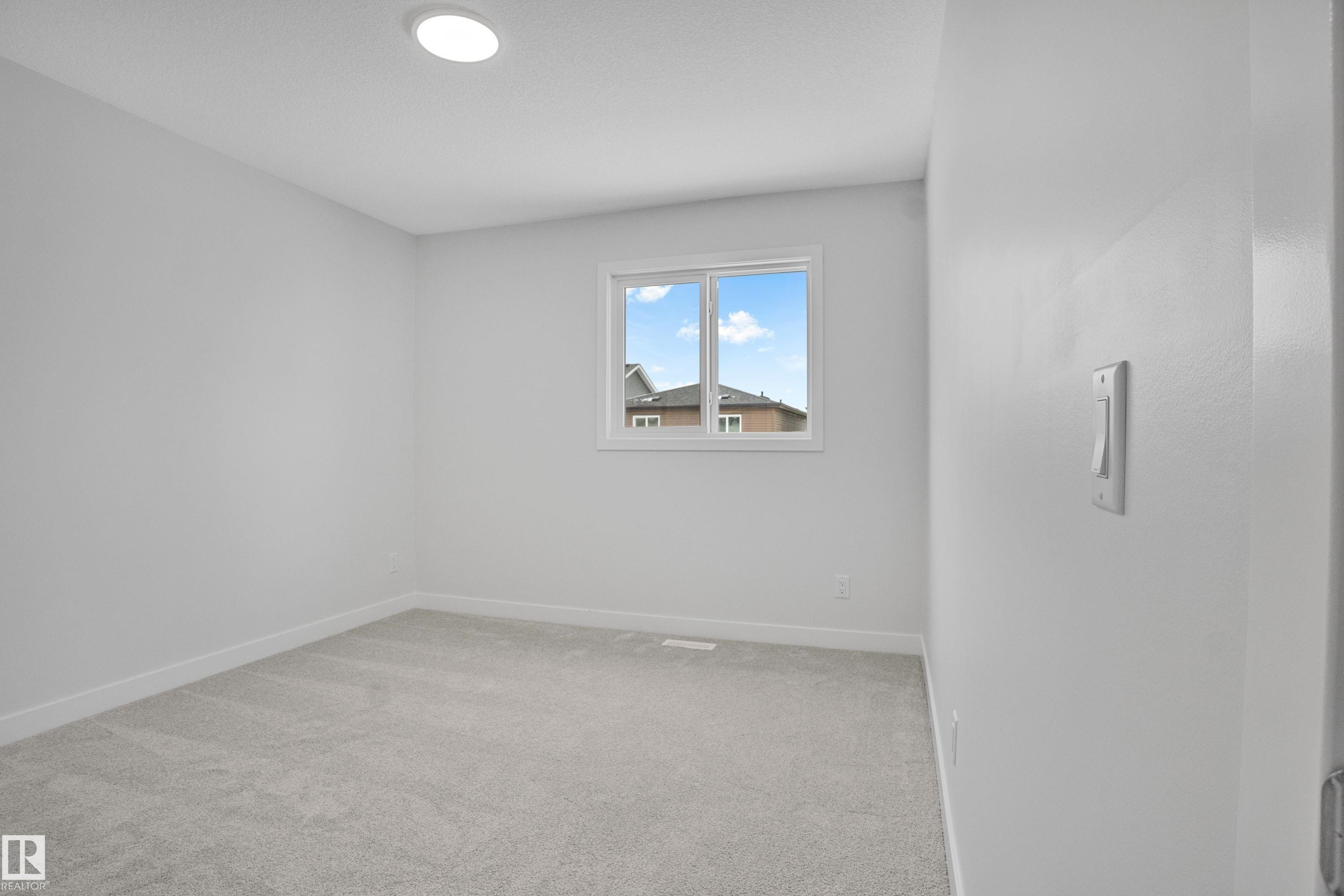 8964 Elves Loop, Edmonton, AB - Indoor Photo Showing Other Room
