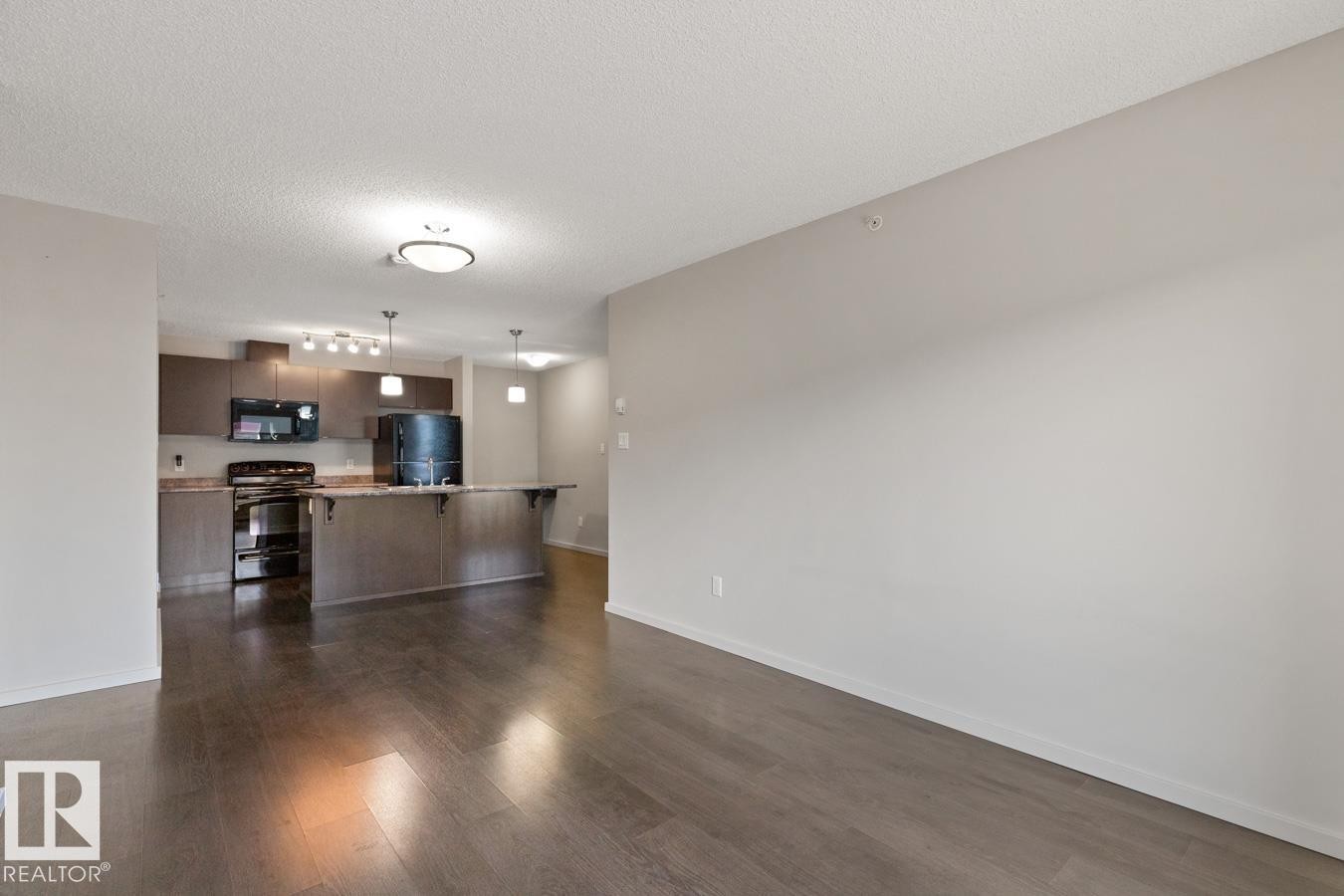 419 344 Windermere Road, Edmonton, AB - Indoor