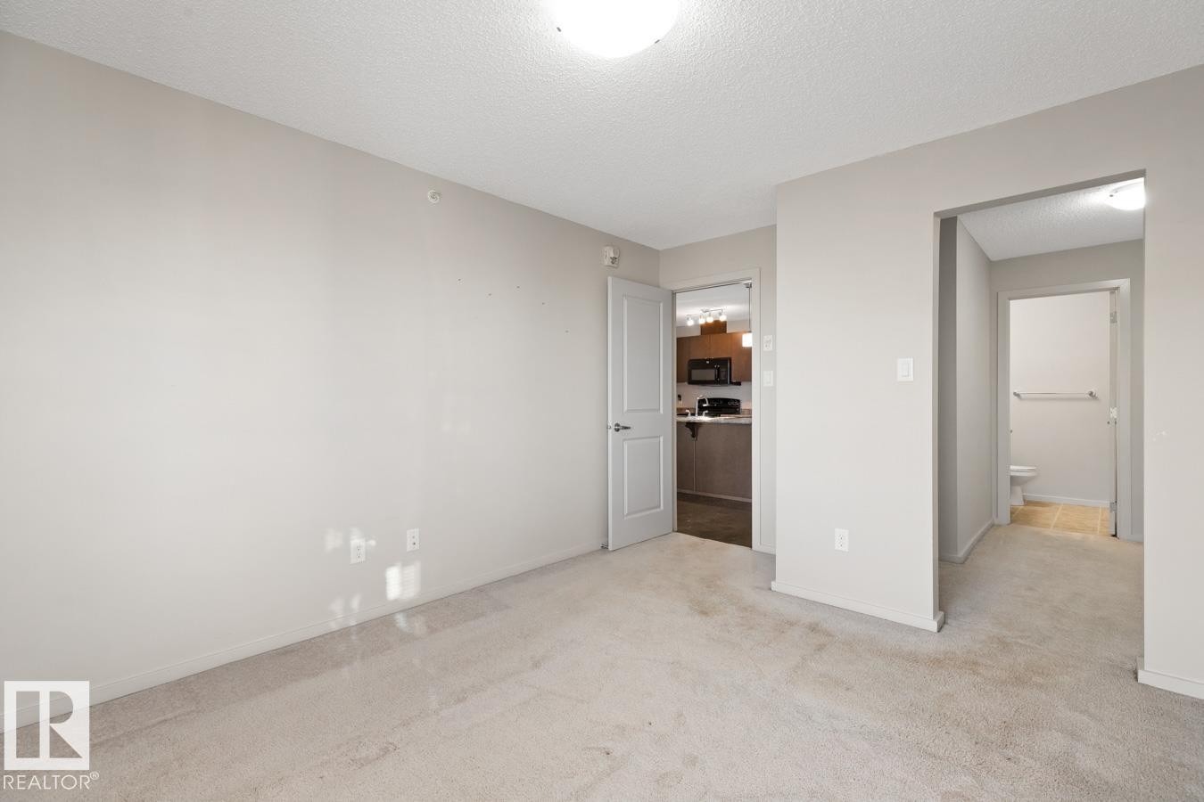 419 344 Windermere Road, Edmonton, AB - Indoor Photo Showing Other Room