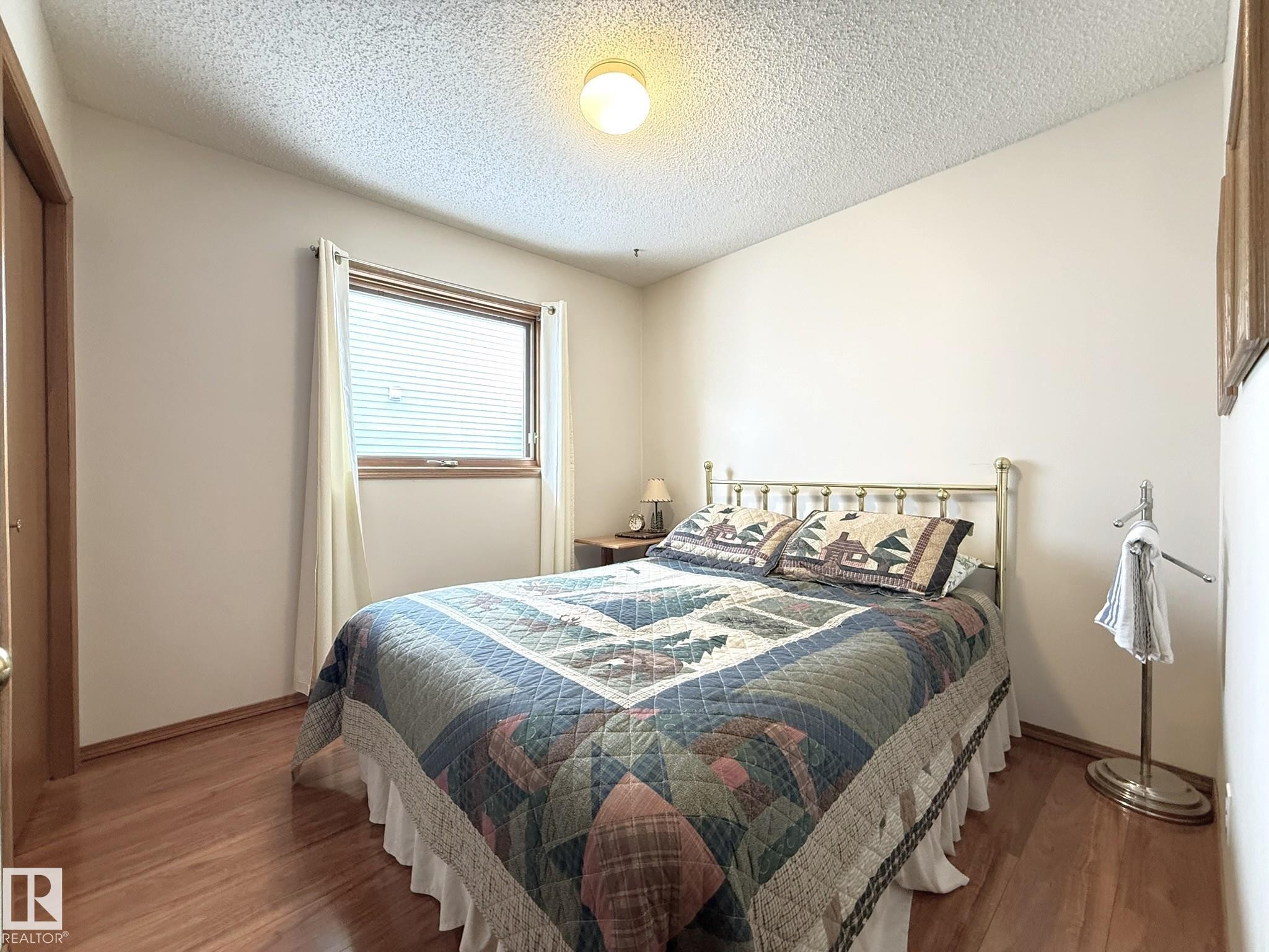 1 Bamber Place, Leduc, AB - Indoor Photo Showing Bedroom