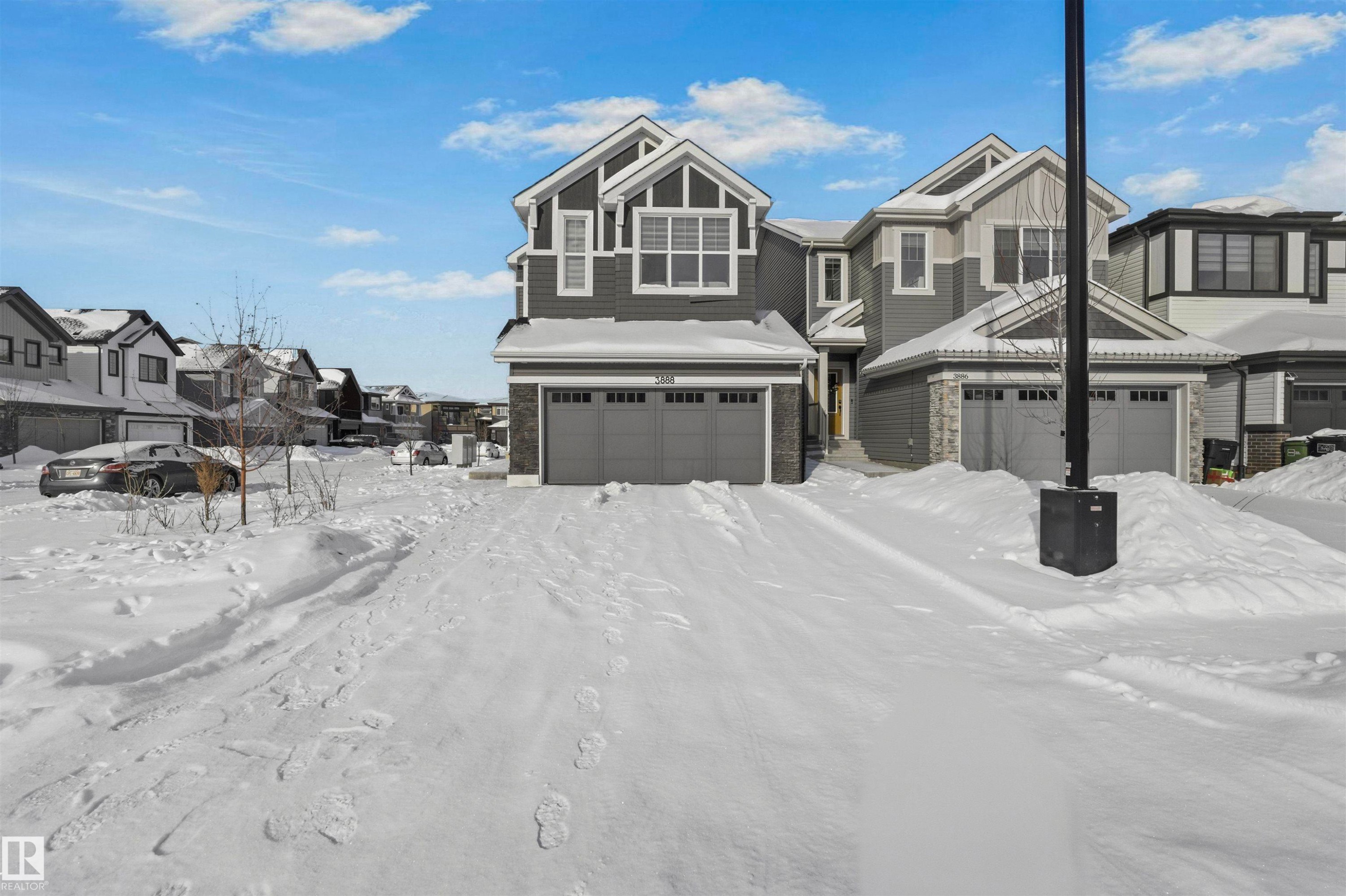 3888 Chrustawka Place, Edmonton, AB - Outdoor With Facade