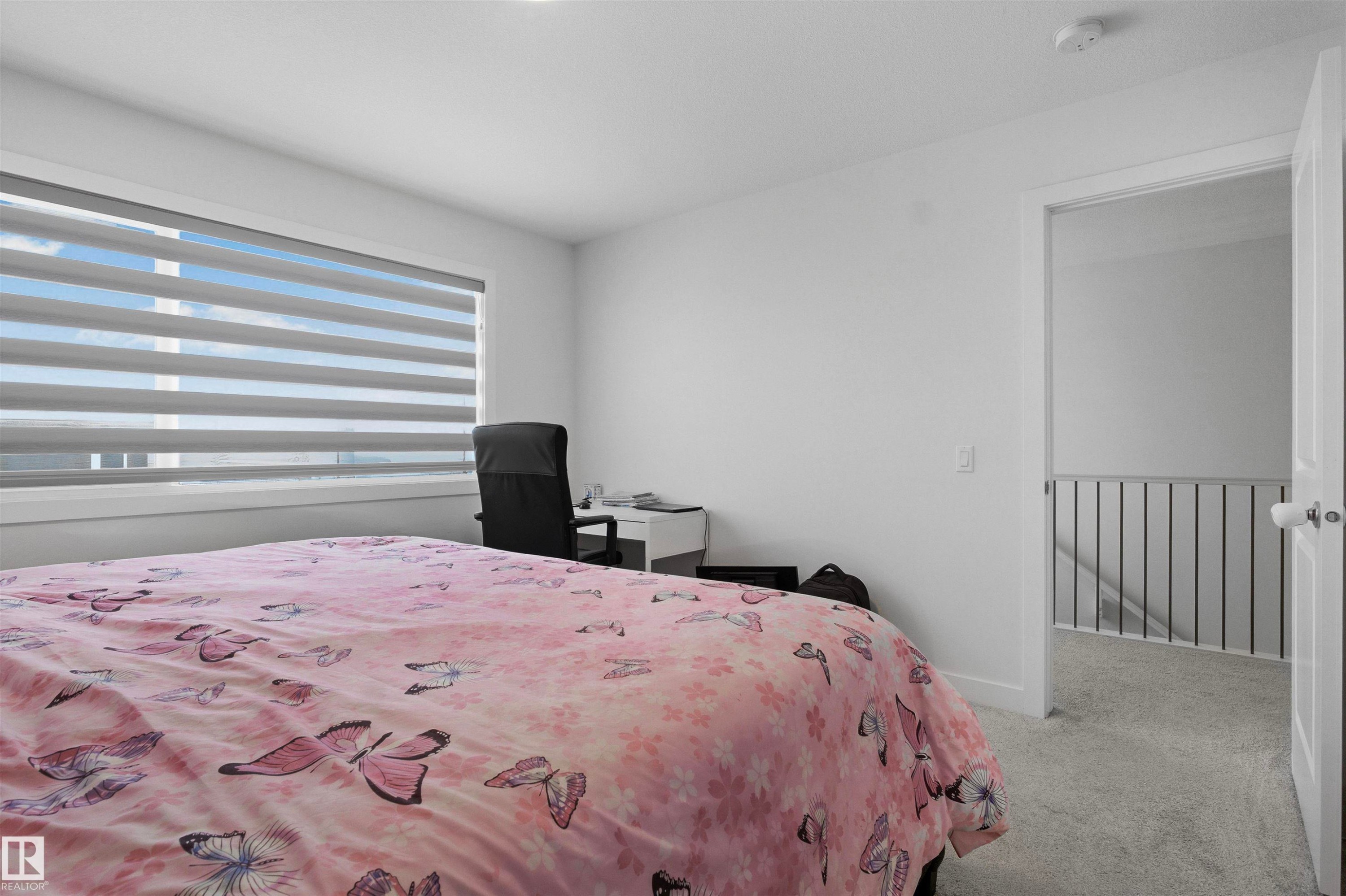 3888 Chrustawka Place, Edmonton, AB - Indoor Photo Showing Bedroom