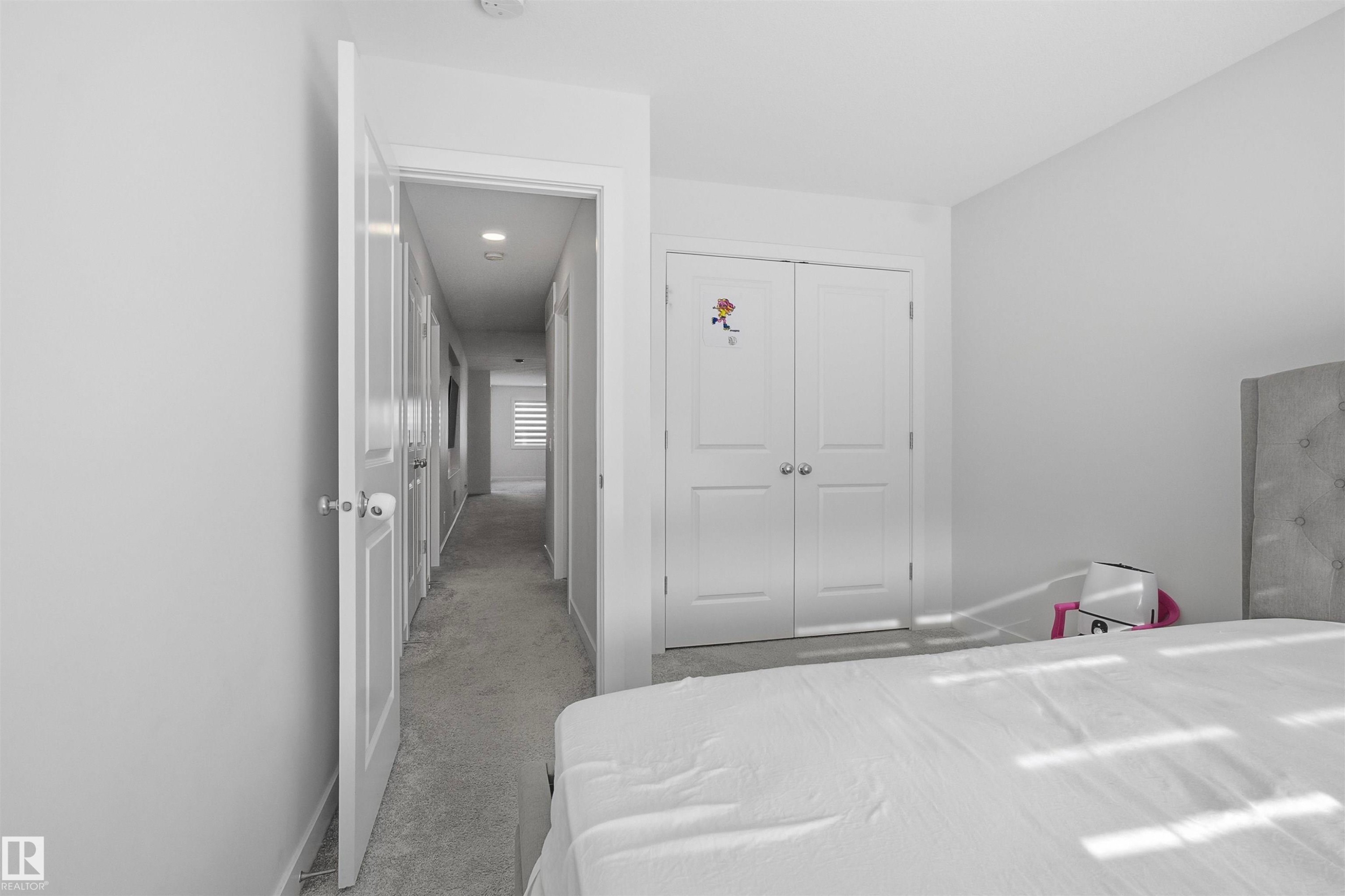 3888 Chrustawka Place, Edmonton, AB - Indoor Photo Showing Bedroom