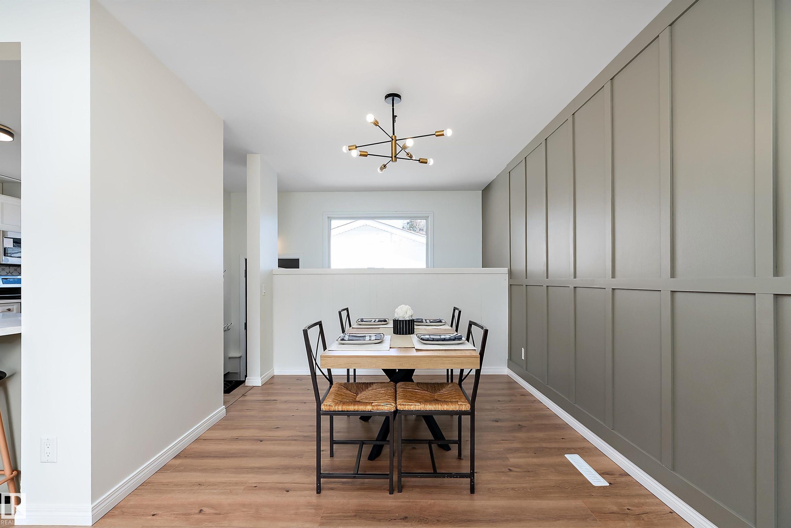 9239 Ottewell Road, Edmonton, AB - Indoor