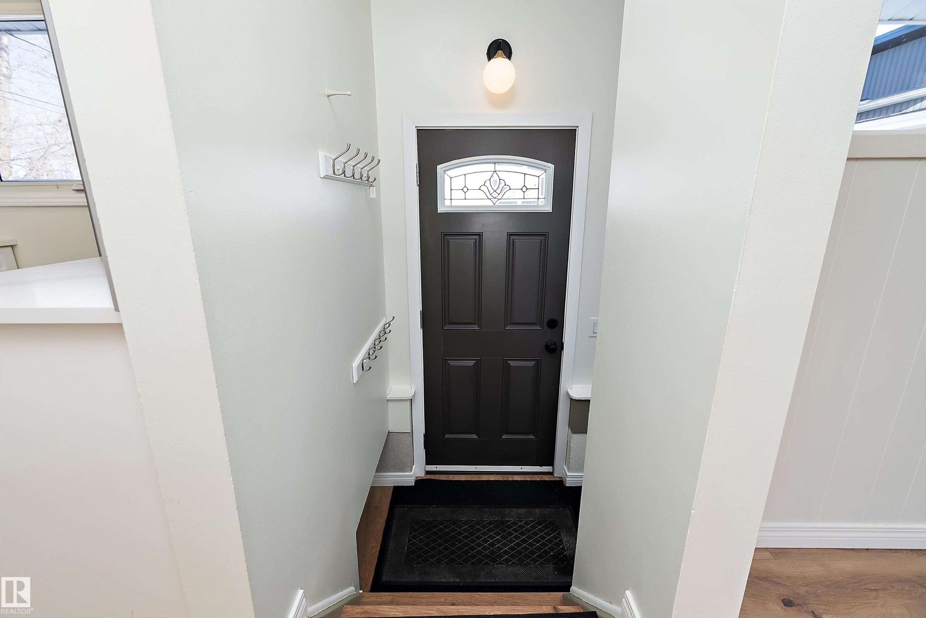 9239 Ottewell Road, Edmonton, AB - Indoor Photo Showing Other Room