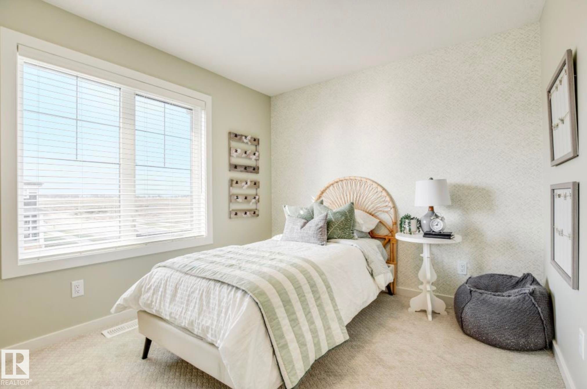 17355 3 Street, Edmonton, AB - Indoor Photo Showing Bedroom