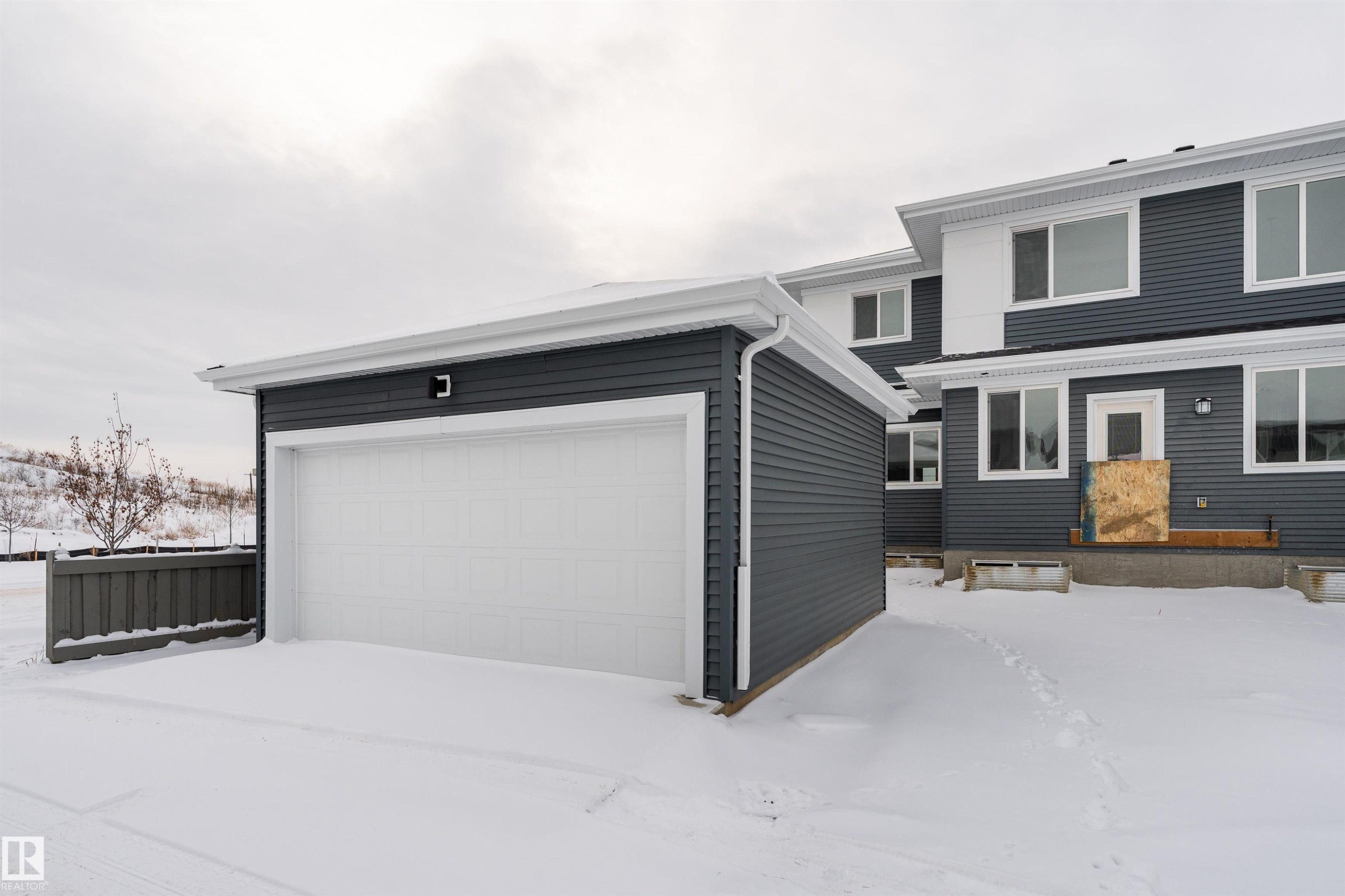 3103 Magpie Way, Edmonton, AB - Outdoor With Exterior