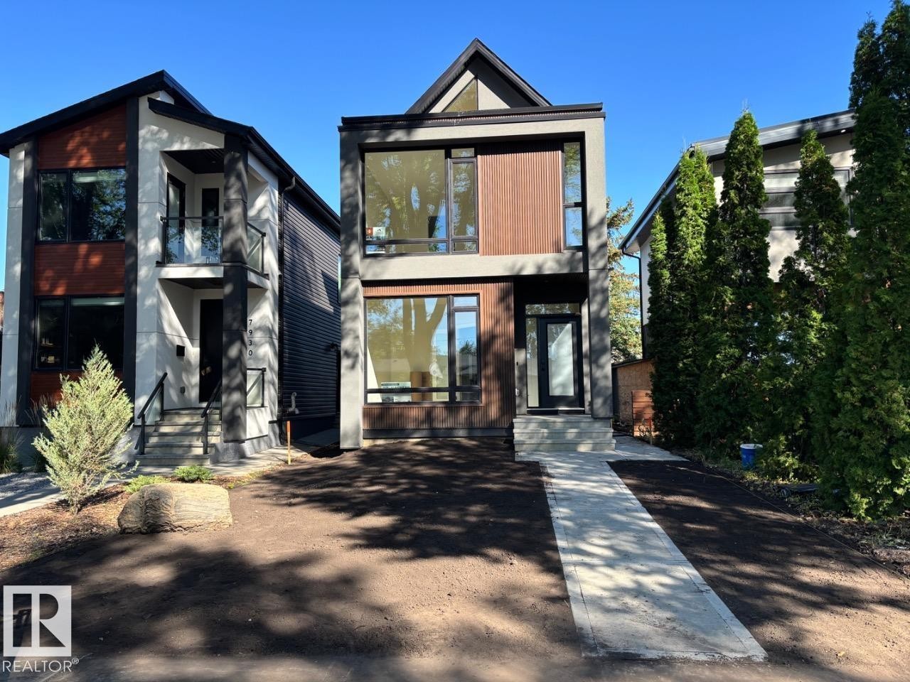 7928 97 Avenue Nw, Edmonton, AB
