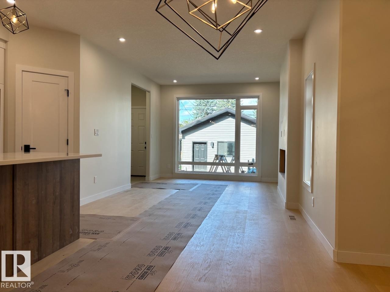 7928 97 Avenue Nw, Edmonton, AB