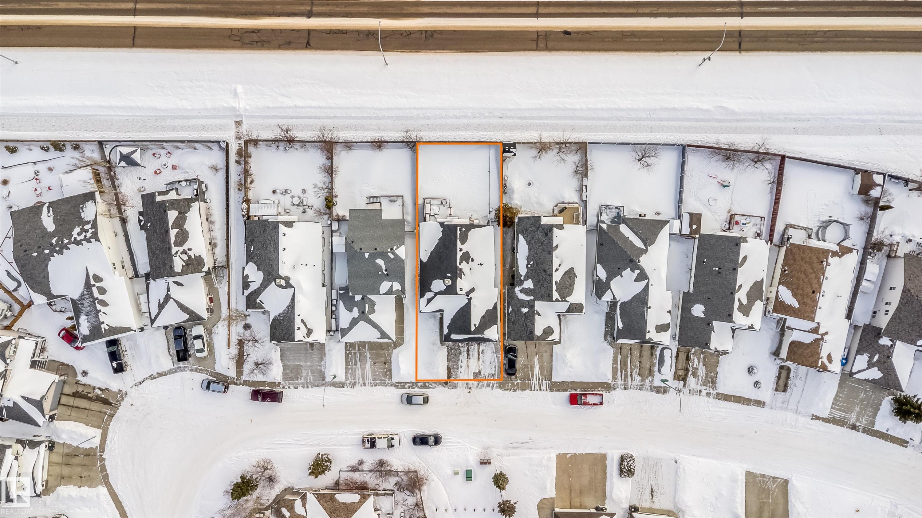 Bird's eye view - 1179 Oakland Drive, Devon, AB - Indoor Photo Showing Gym Room