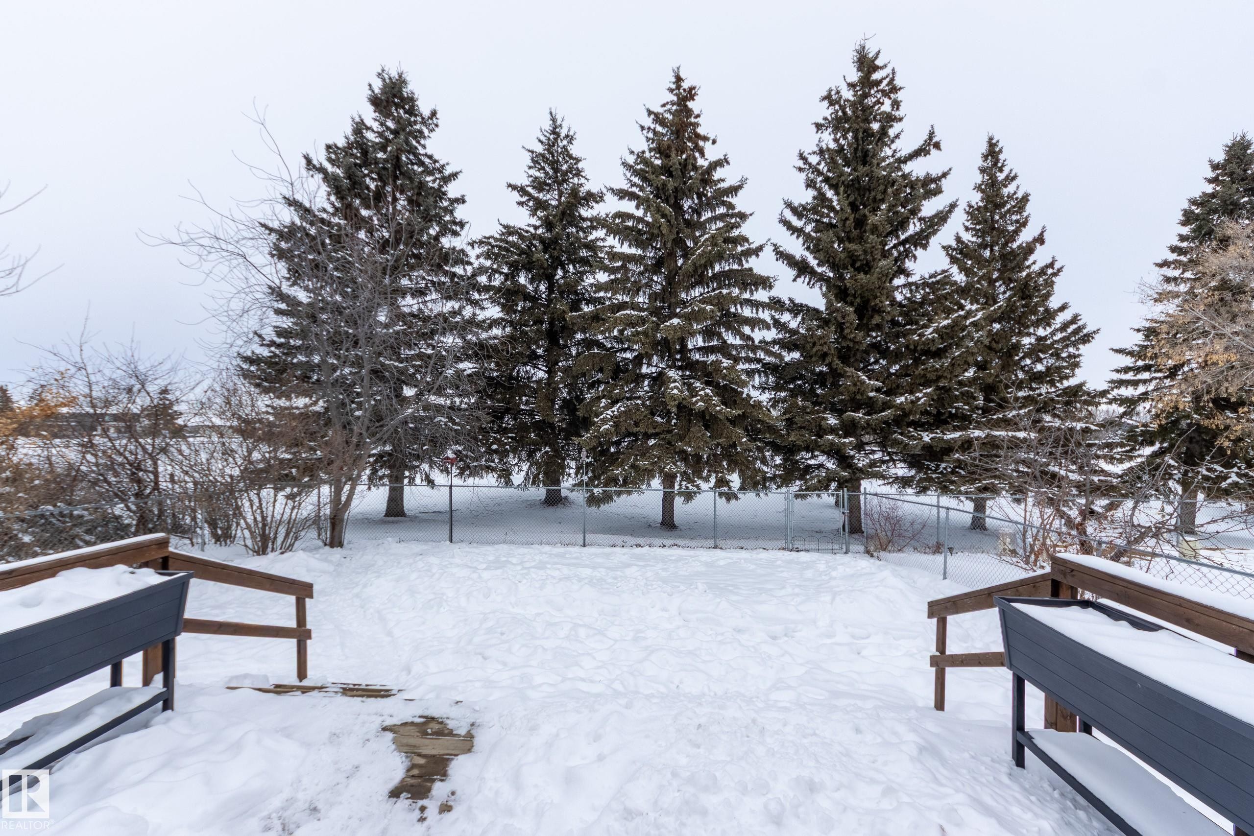 5 Greenbriar Place, Stony Plain, AB - Outdoor